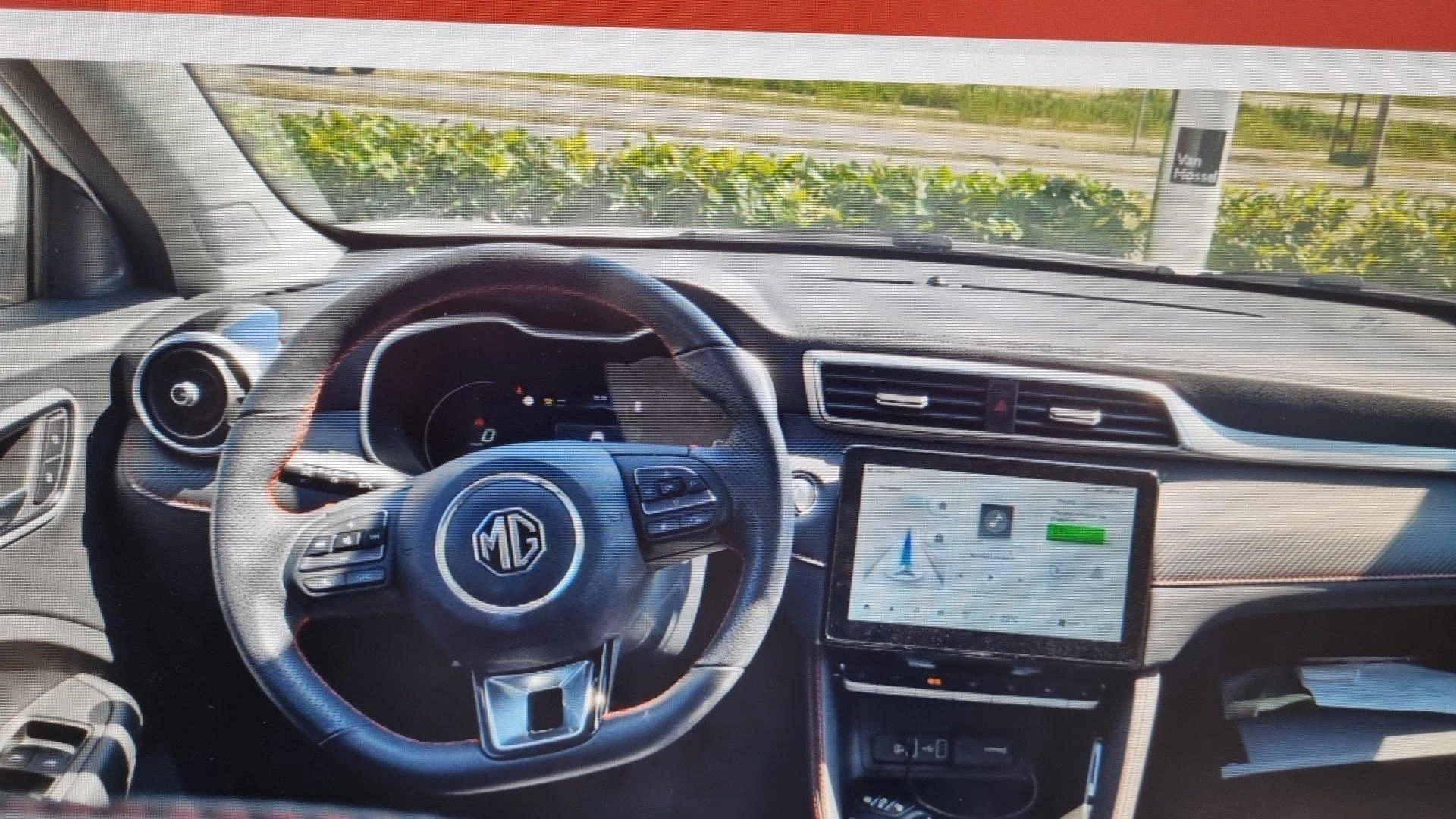 MG ZS EV Long Range Luxury 70 kWh