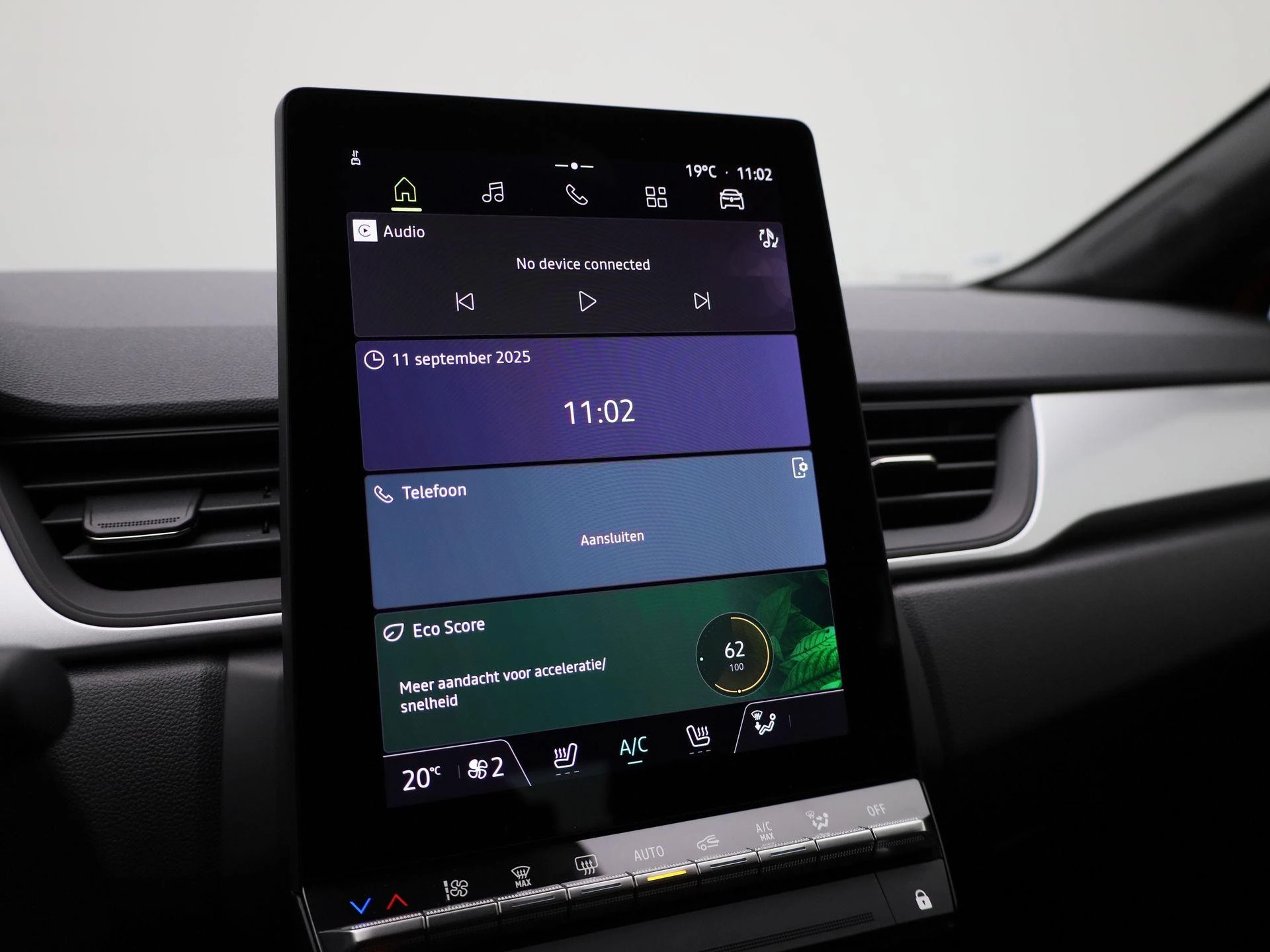 Renault-Captur-image-15