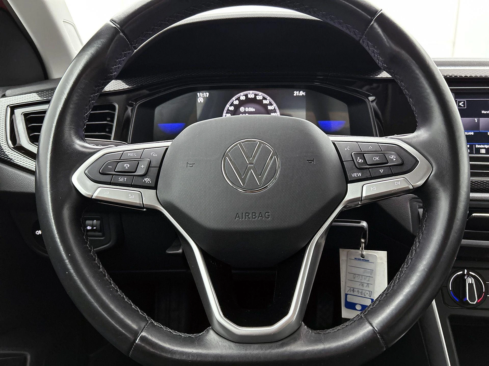Volkswagen-Taigo-image-27