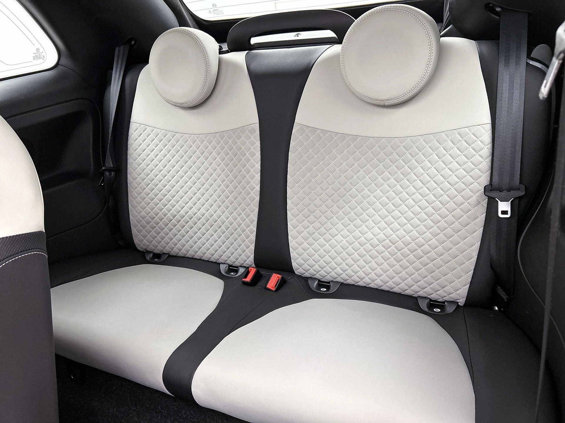 Fiat-500C-image-25