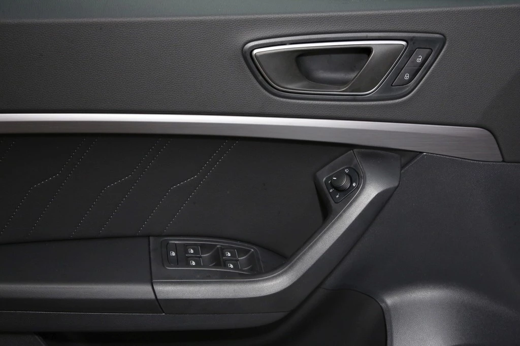 SEAT Ateca FR Black Ed. UPE 47.160 Panorama AHK TView