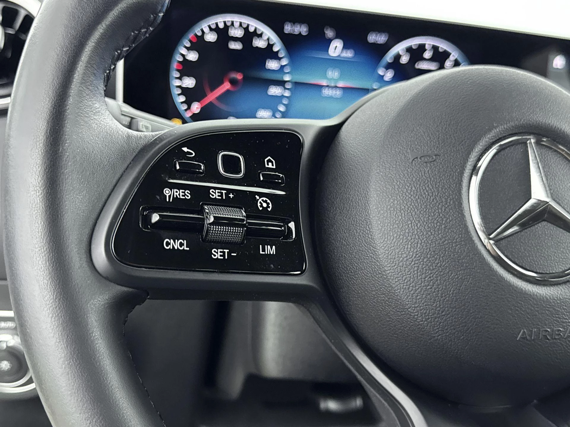 Mercedes-Benz B-Klasse 180 Business Solution