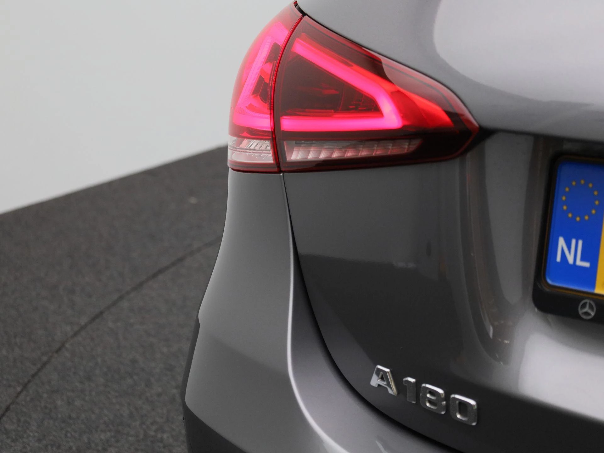 Mercedes-Benz A-Klasse 180 Business Solution AMG