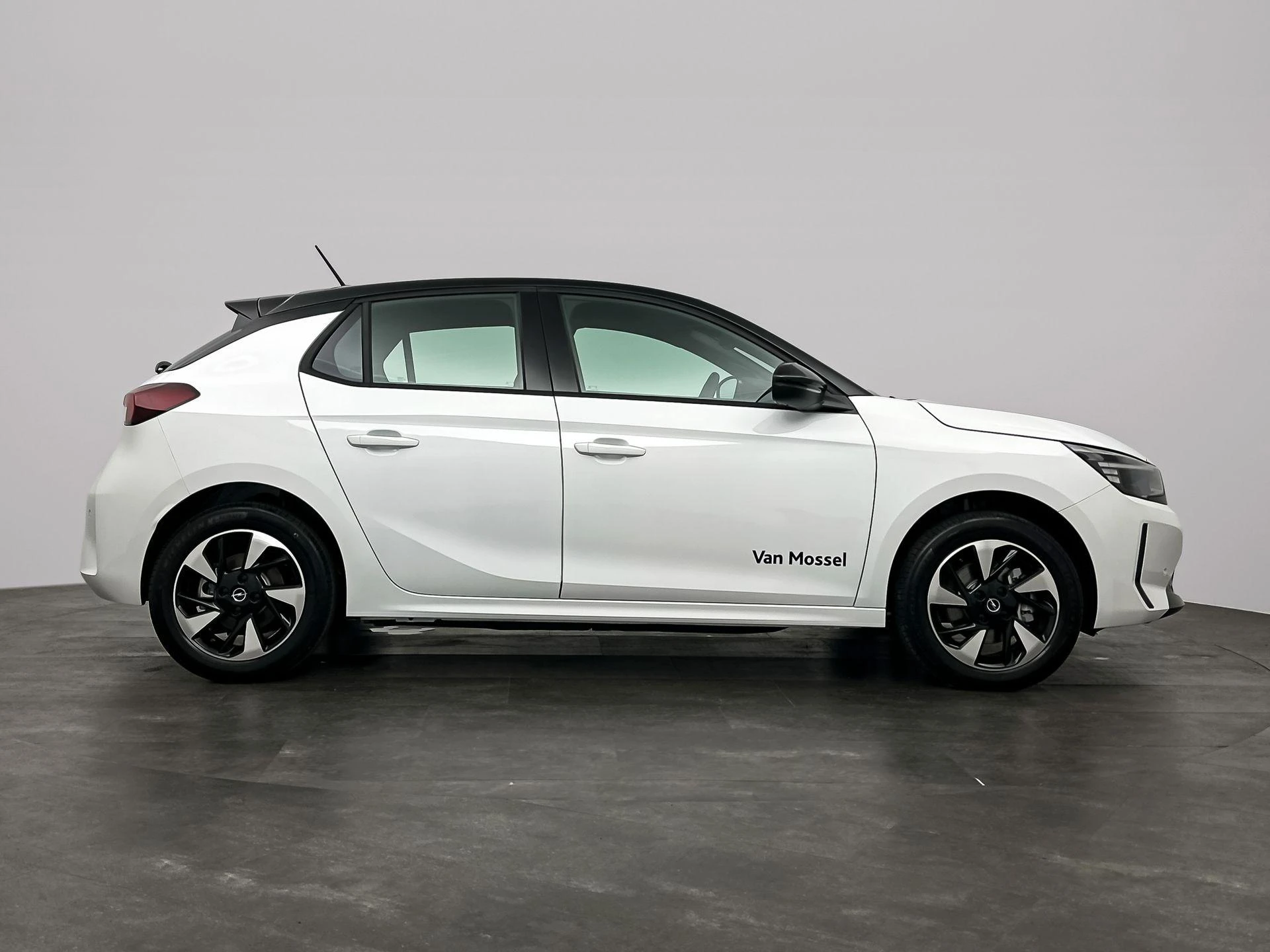 Opel-Corsa-e-image-6