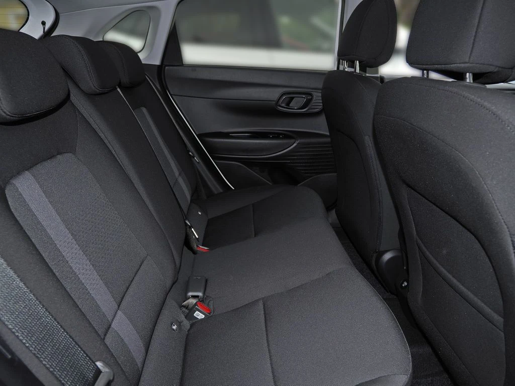 Hyundai-i20-image-12