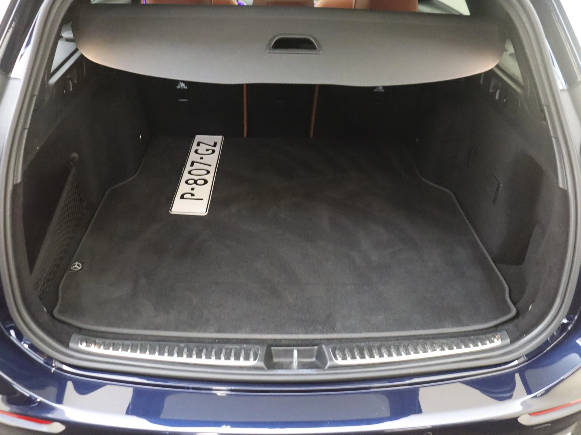 Mercedes-Benz-C-Klasse-image-29