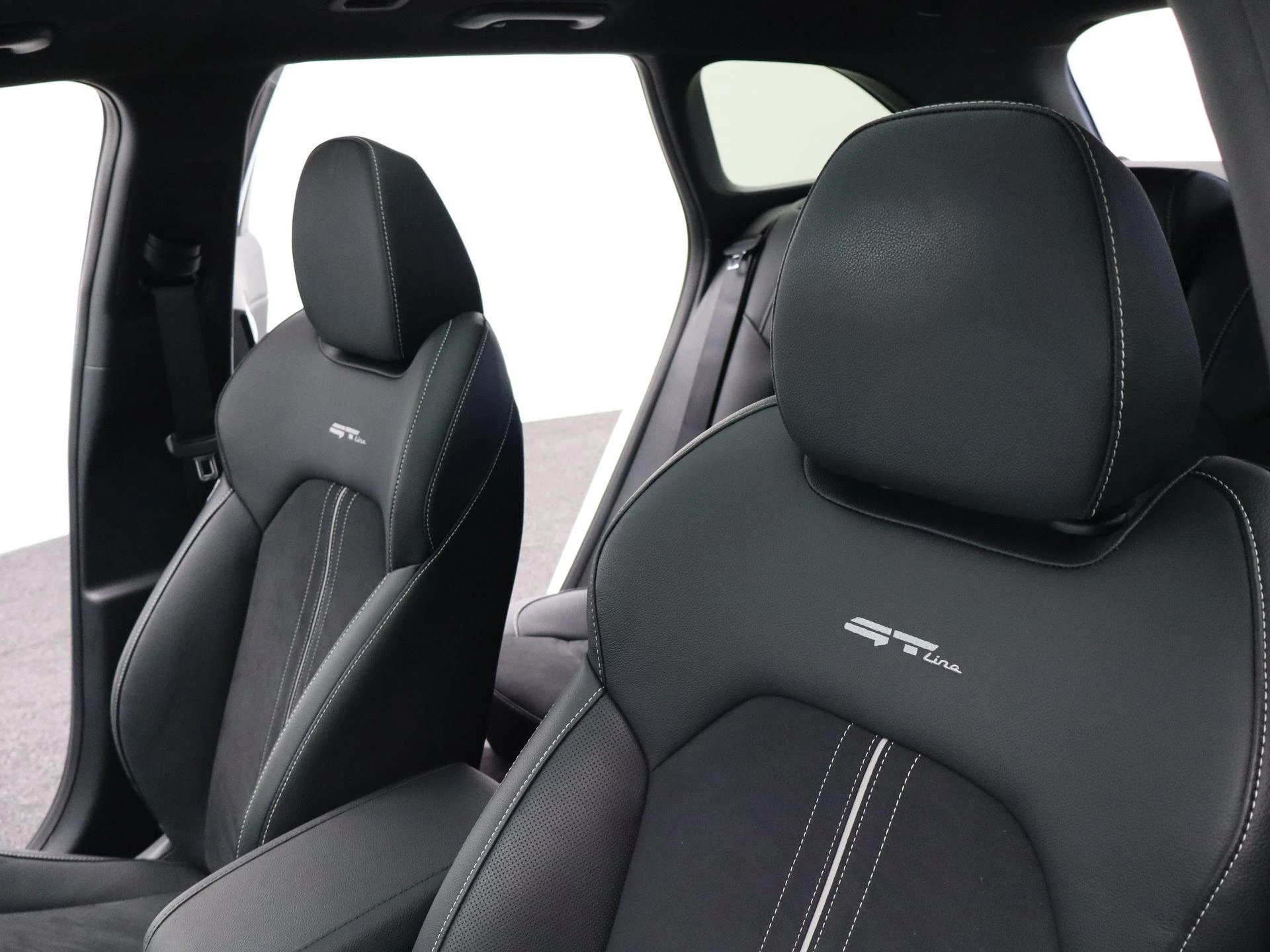 Kia-Ceed Sportswagon-image-42