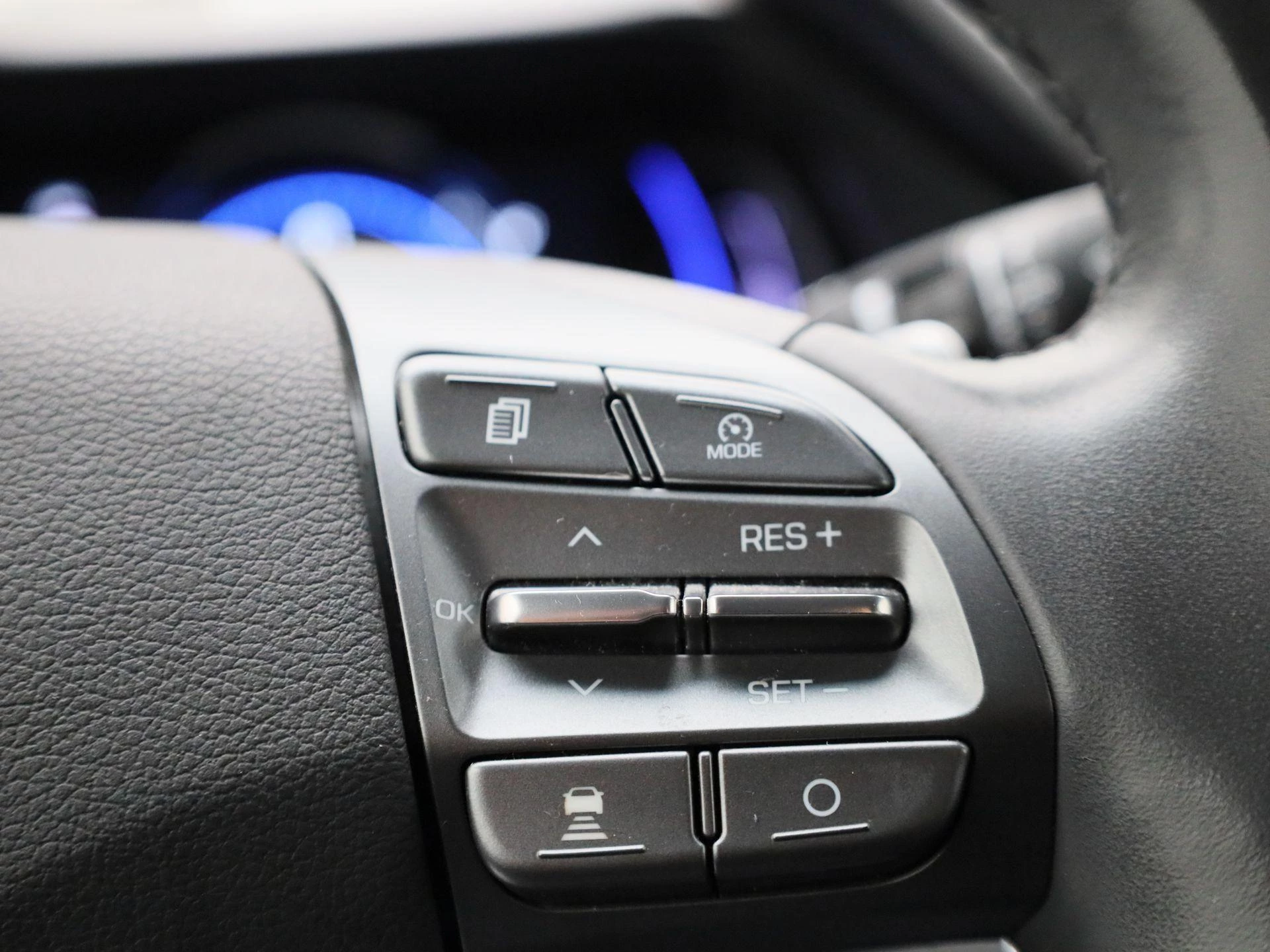 Hyundai-IONIQ-image-23