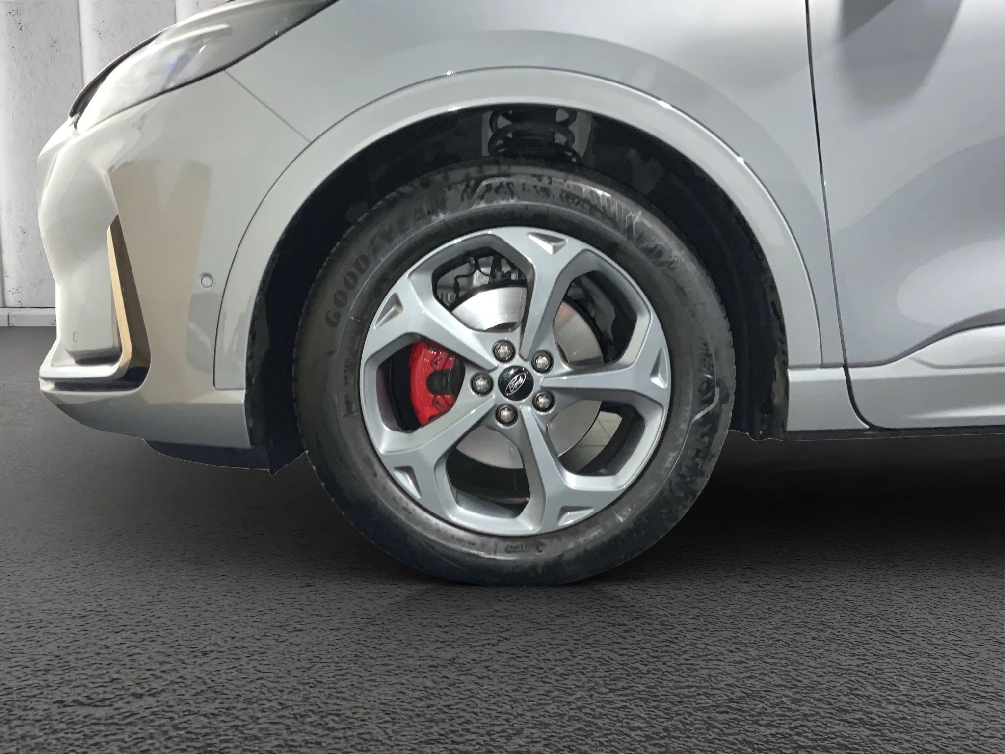 Ford Kuga ST-Line X Aut.*360GRAD*LED-MATRIX*NAVI*GRA*WINTER-PKT.