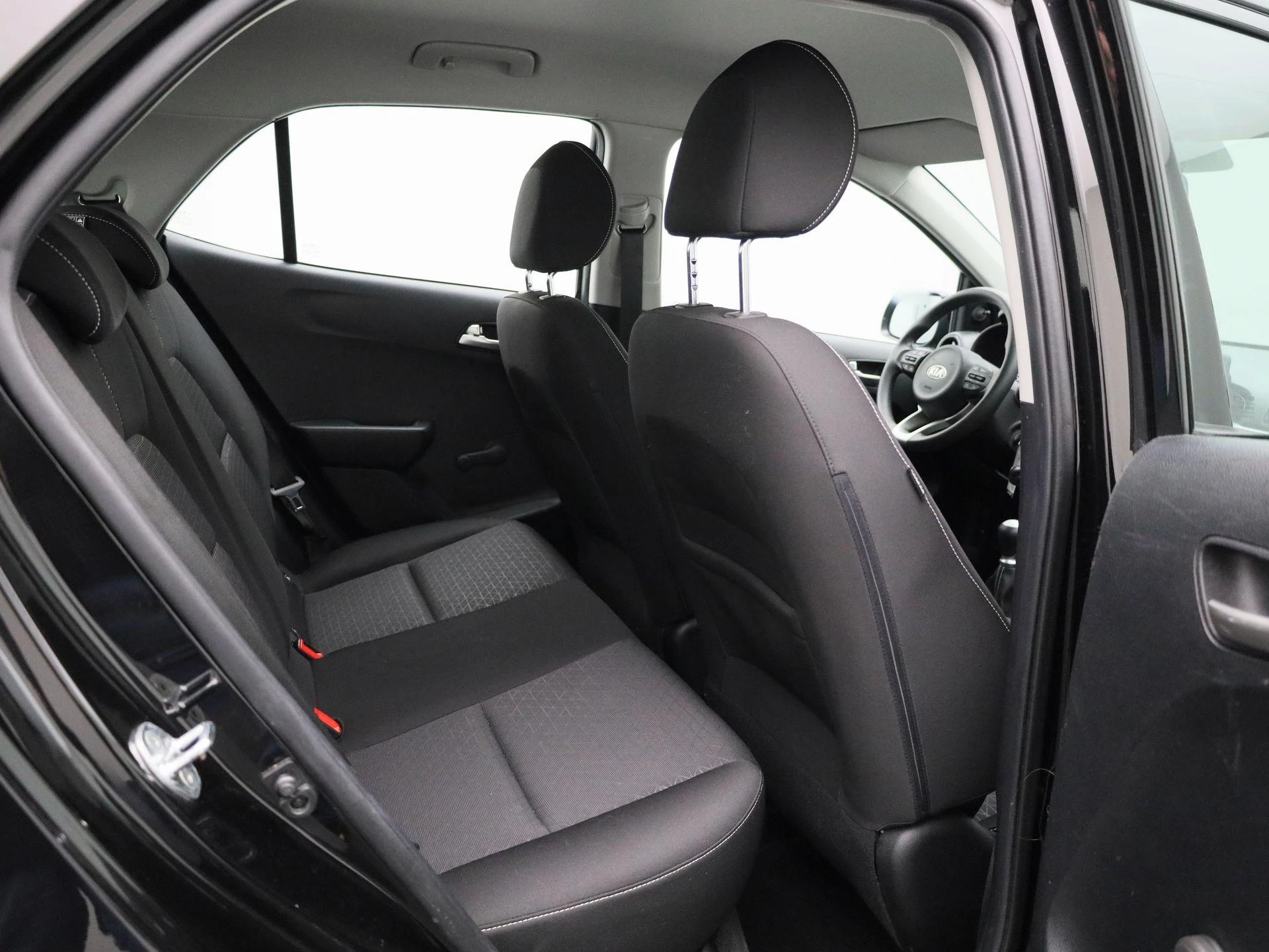 Kia-Picanto-image-27