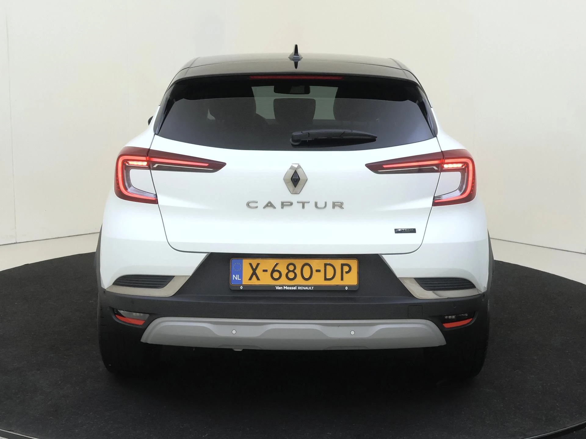 Renault-Captur-image-6