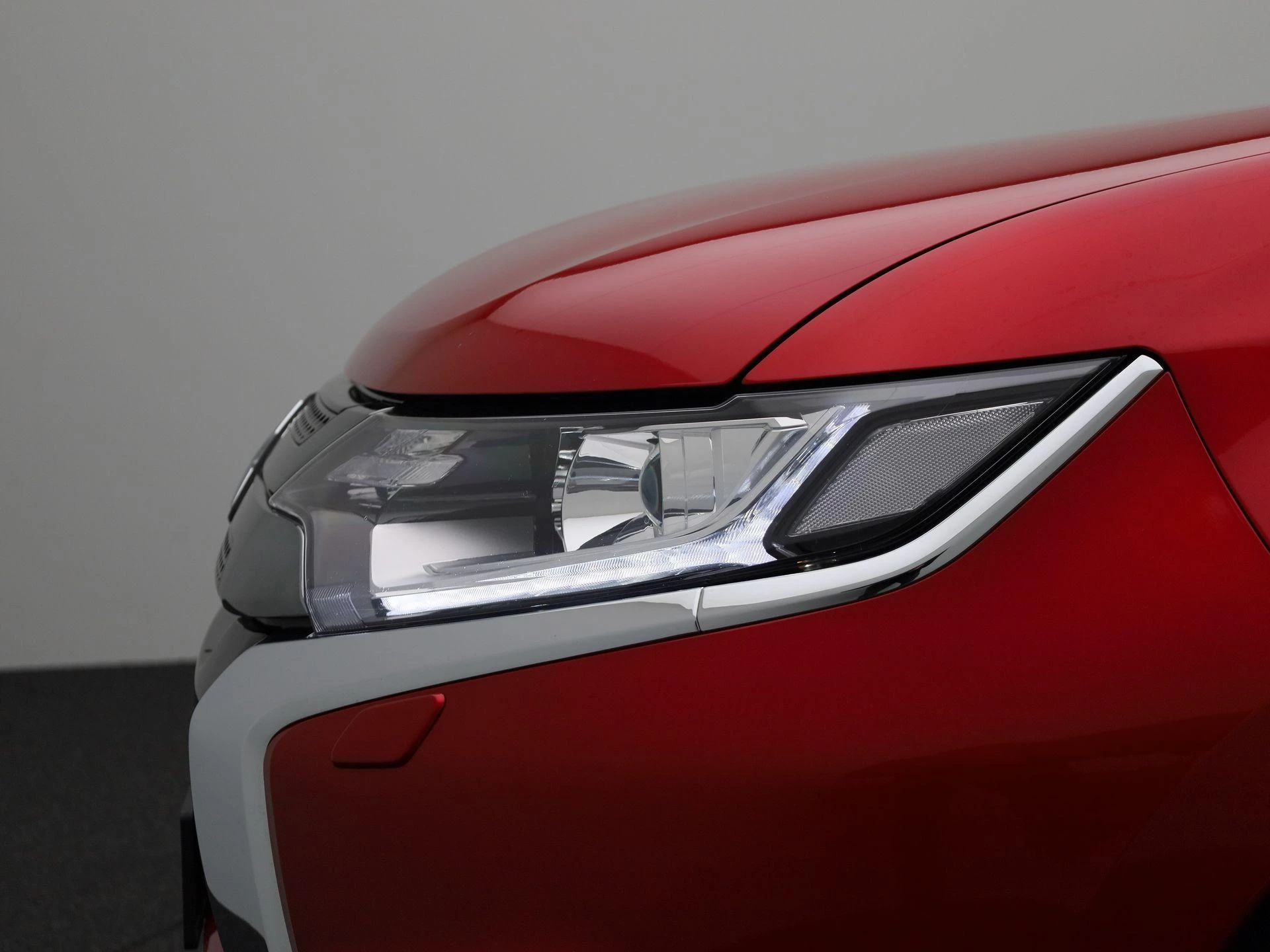 Mitsubishi-Outlander-image-14