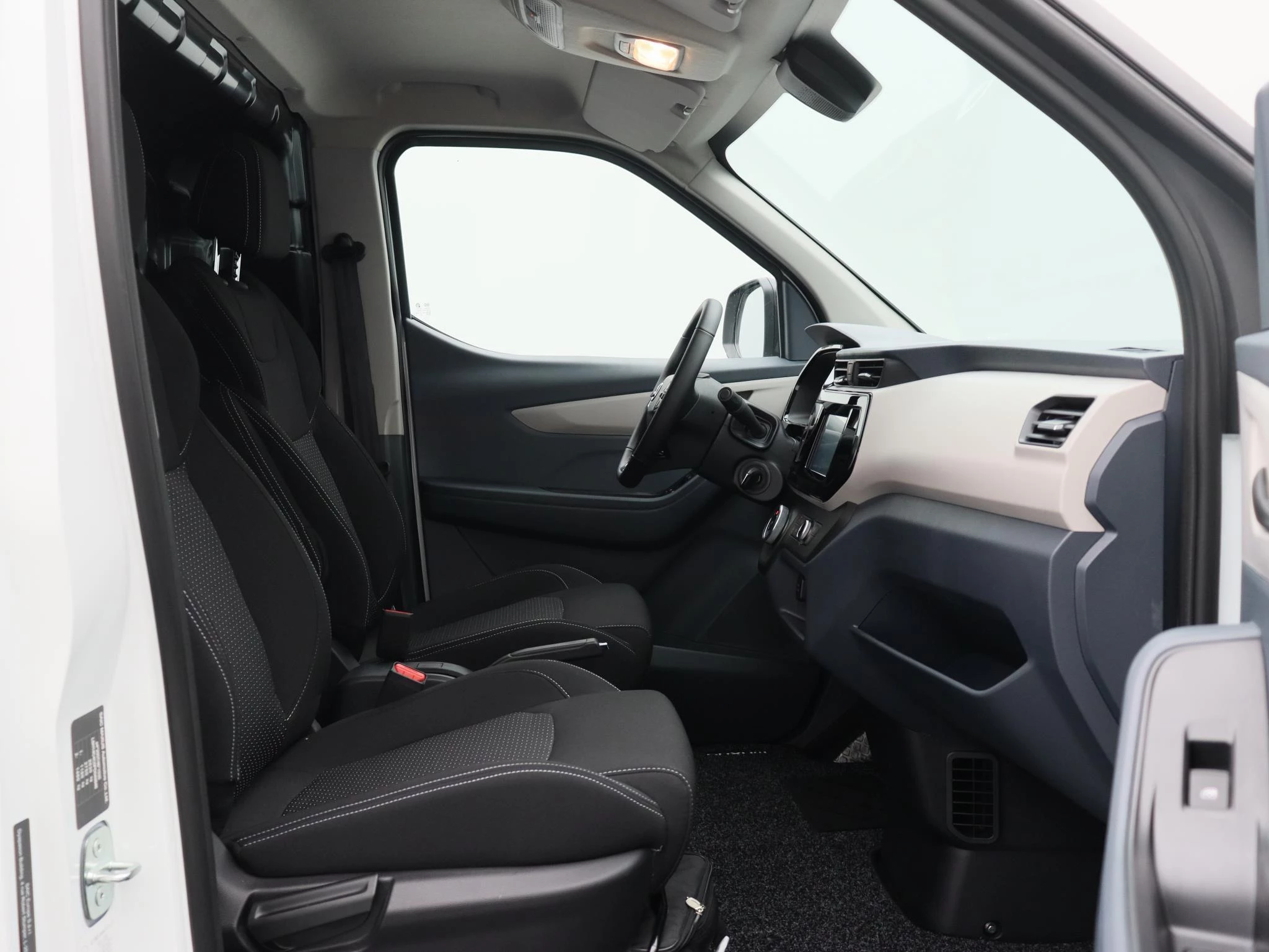 Maxus-eDeliver3-image-7