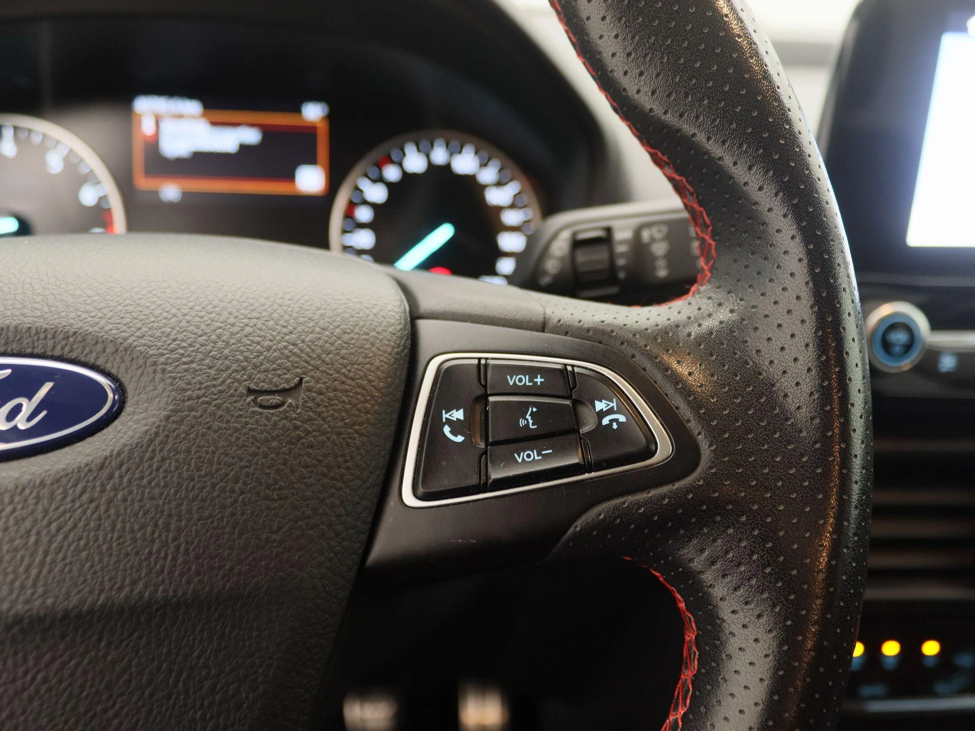Ford-EcoSport-image-18