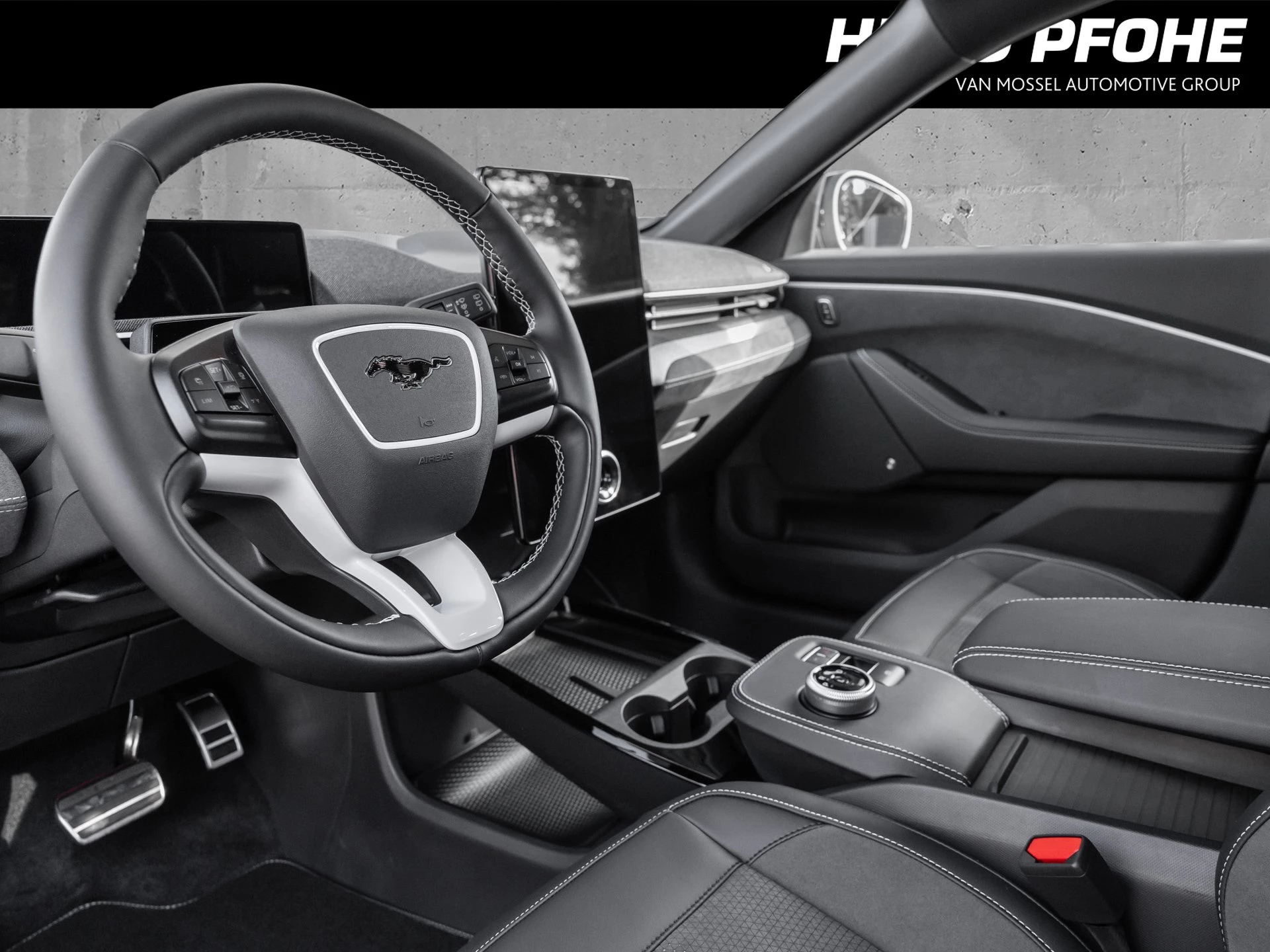 Ford-Mustang Mach-E-image-3