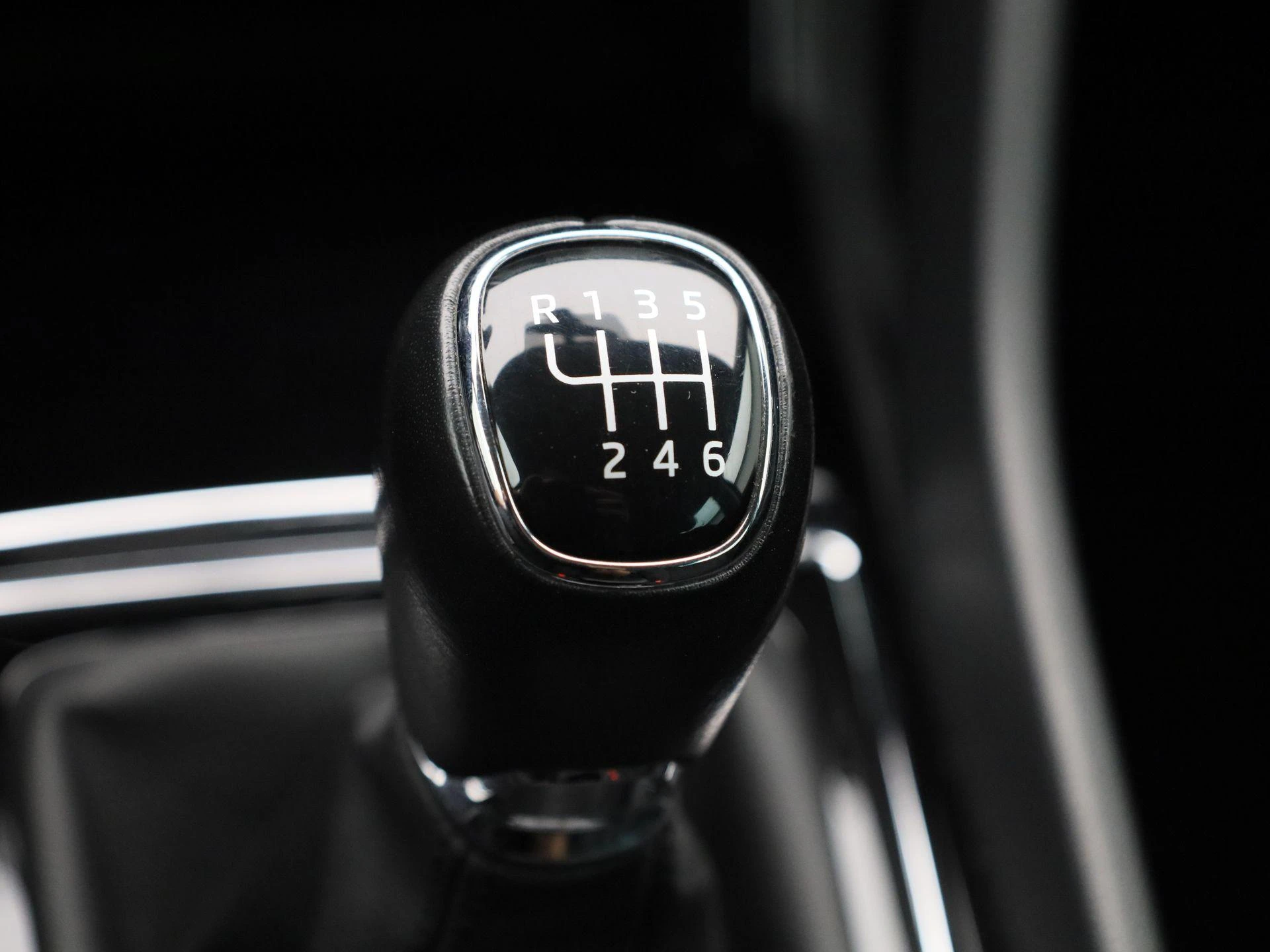 Škoda-Karoq-image-23
