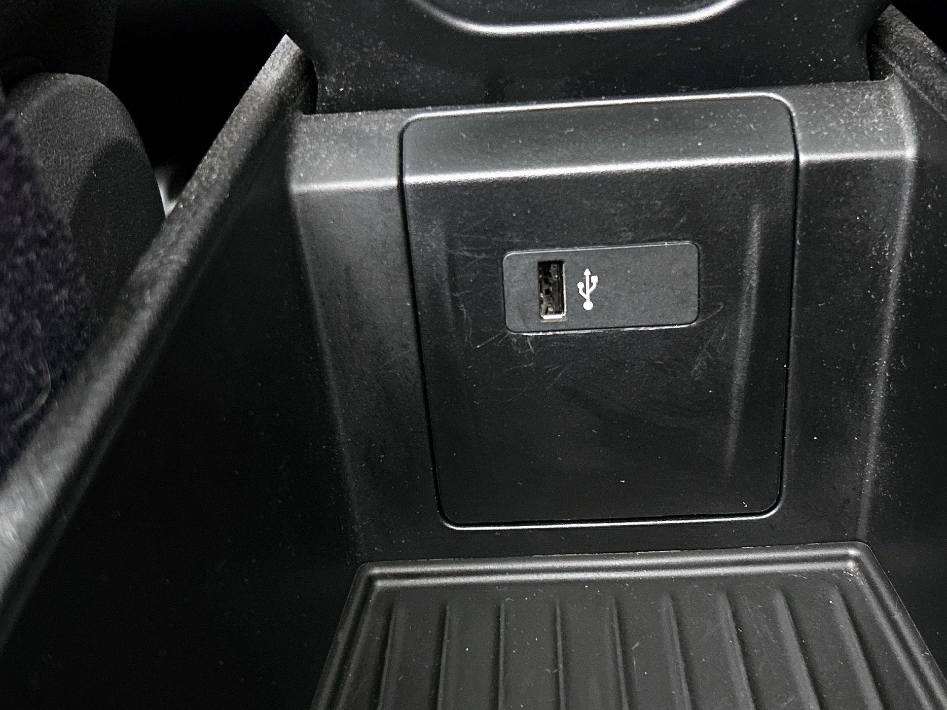 BMW-2 Serie-image-35