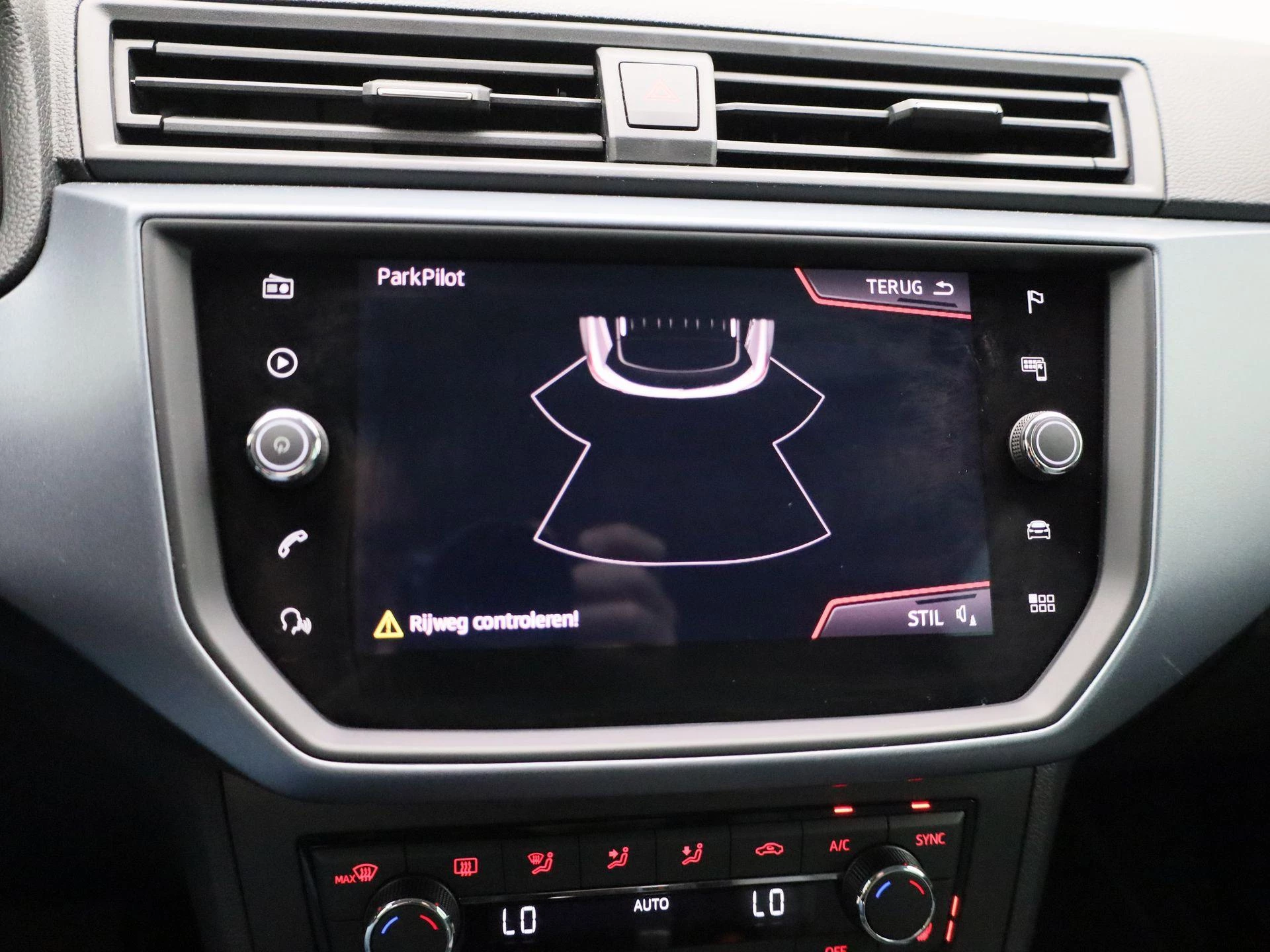 SEAT Arona 1.0 TSI Xcellence Business Intense