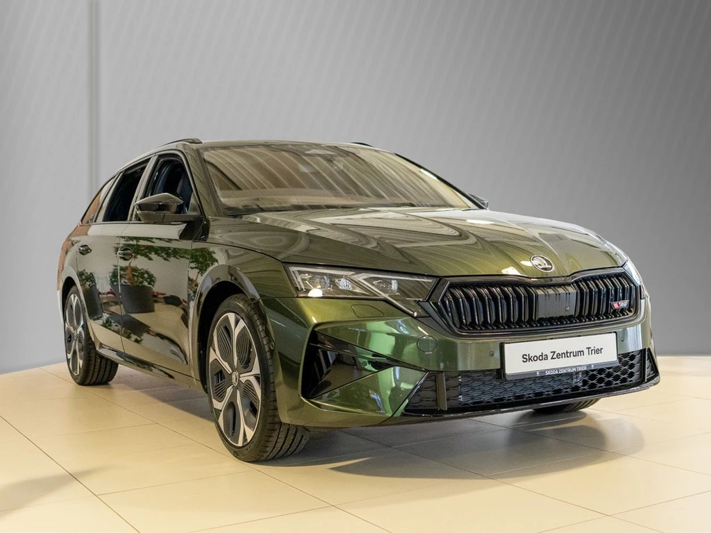 Škoda Octavia Combi 2,0 TSI DSG RS