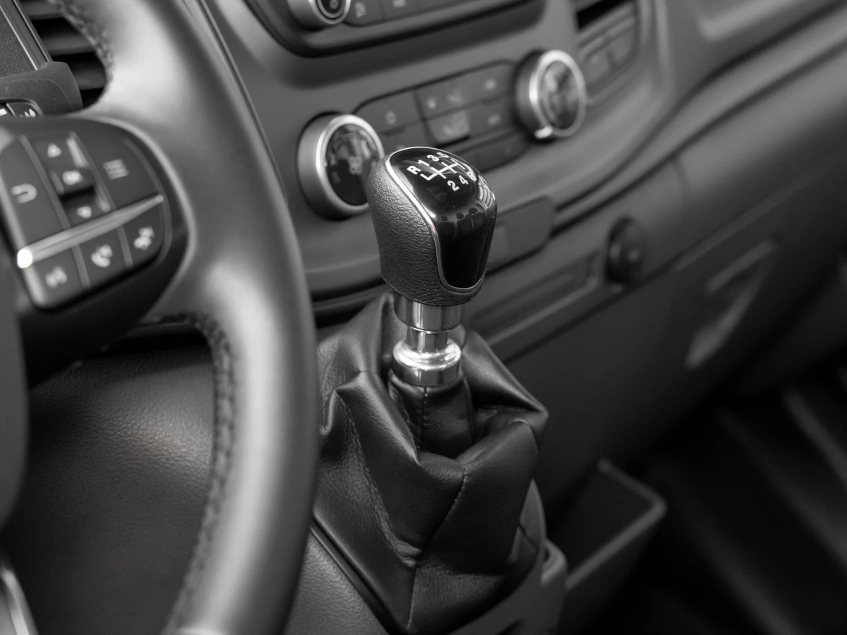 Ford-Transit-image-17