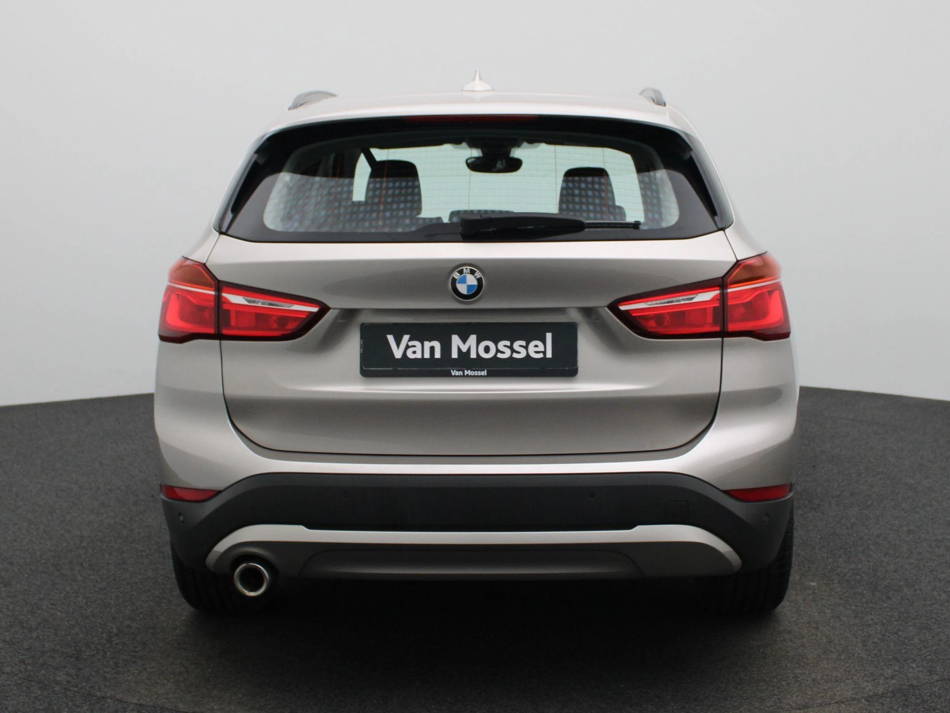 BMW-X1-image-4