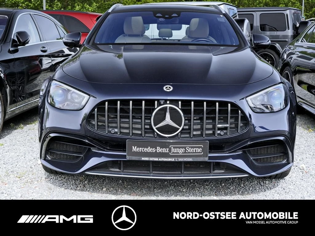 Mercedes-Benz E-Klasse 63 S T AMG 4M+ PANO 360 AHK DISTRO DRIVERS P. AMG LineW213 E 63 S T AMG 4M+ PANO 360 AHK DISTRO DRIVERS P. AMG Line