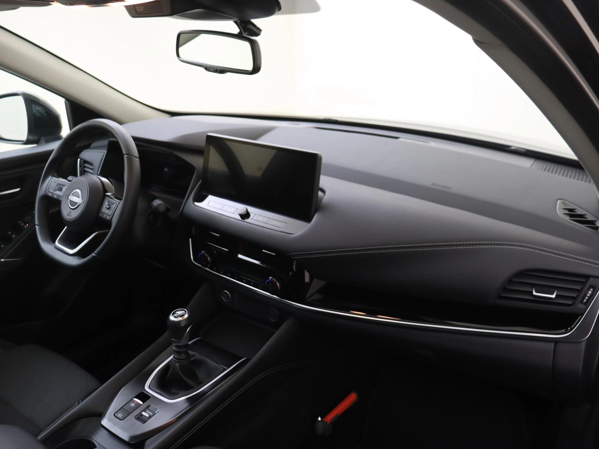 Nissan-QASHQAI-image-11