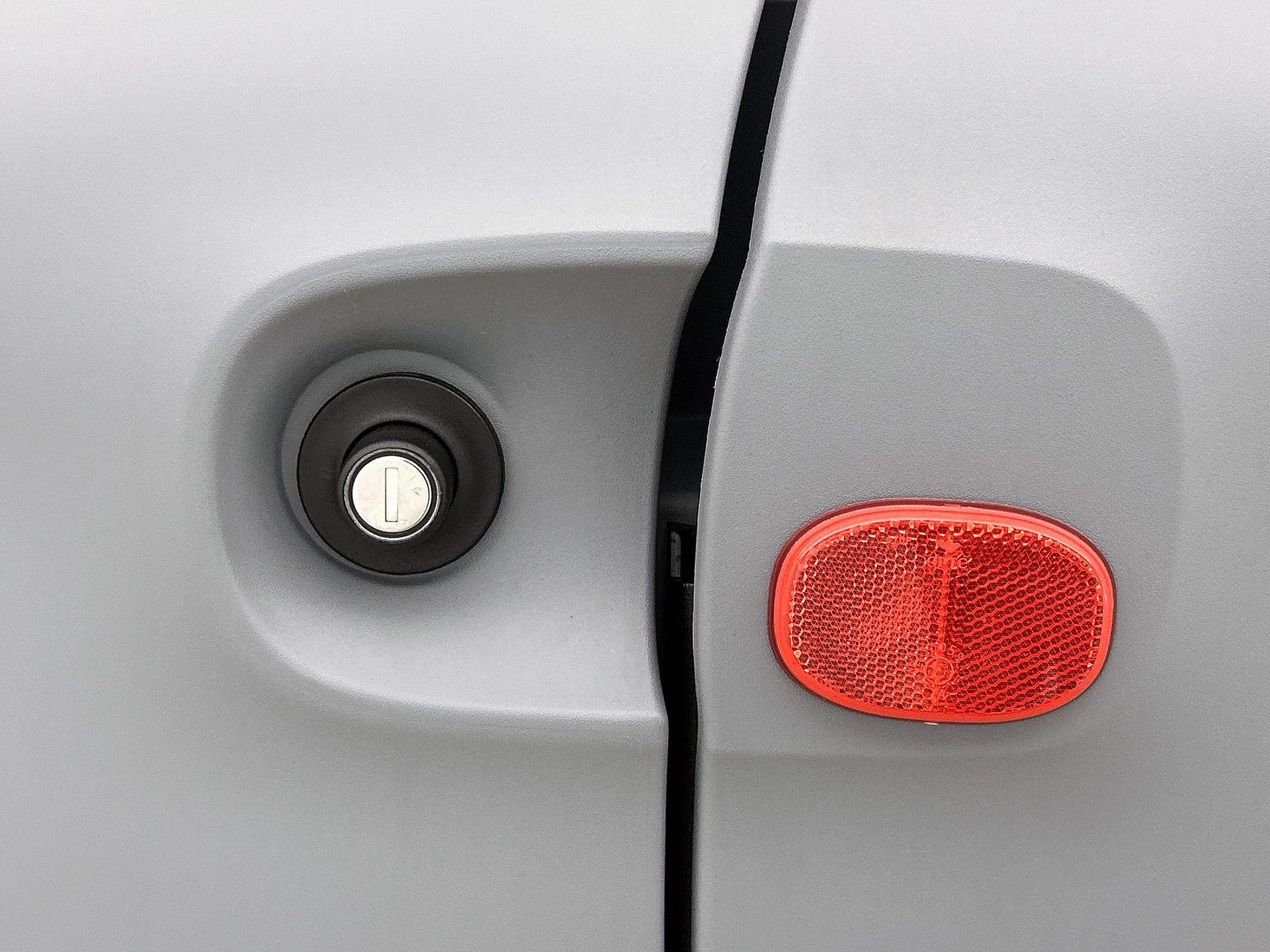 Opel-Rocks-e-image-12
