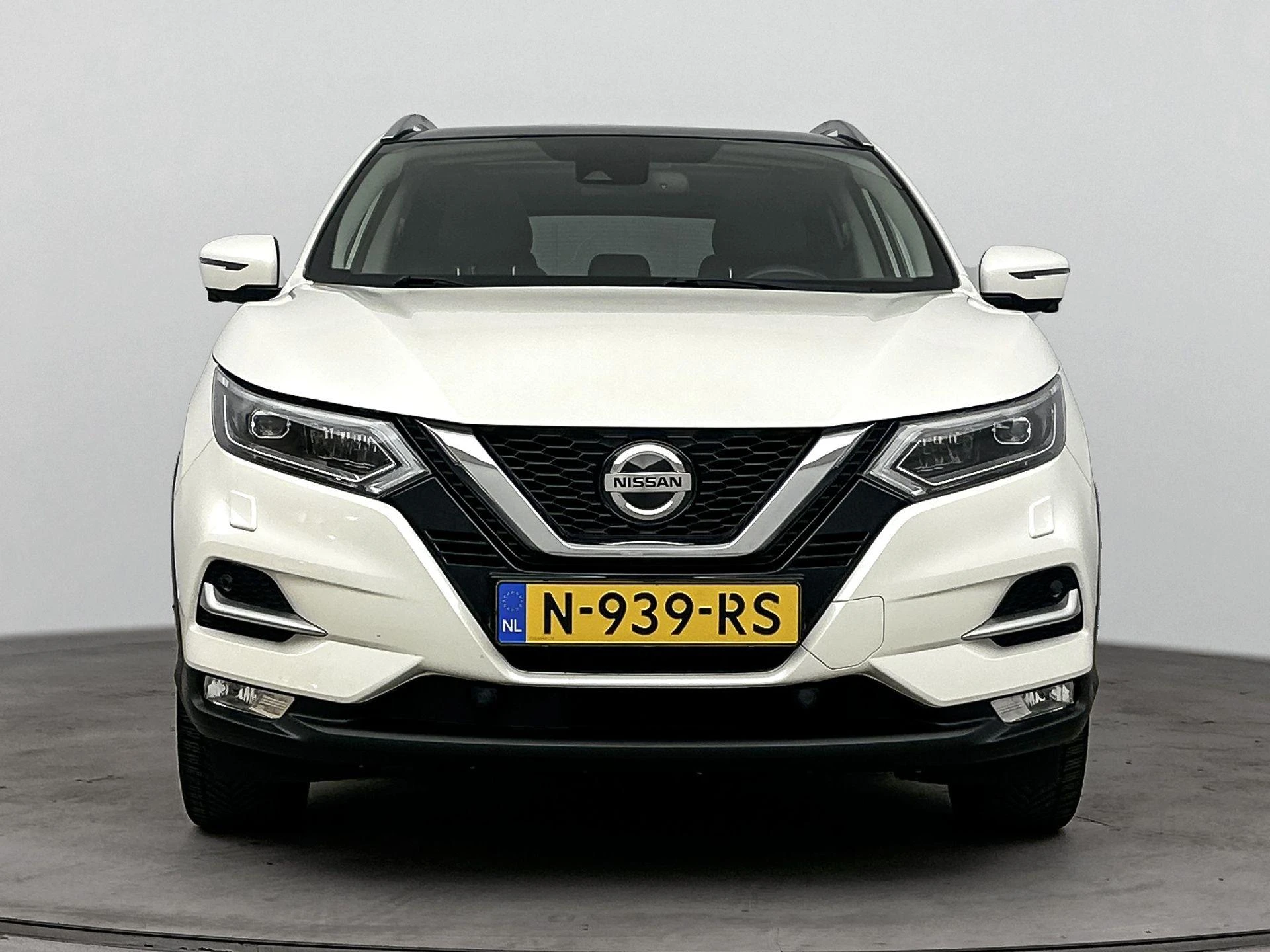 Nissan-QASHQAI-image-4