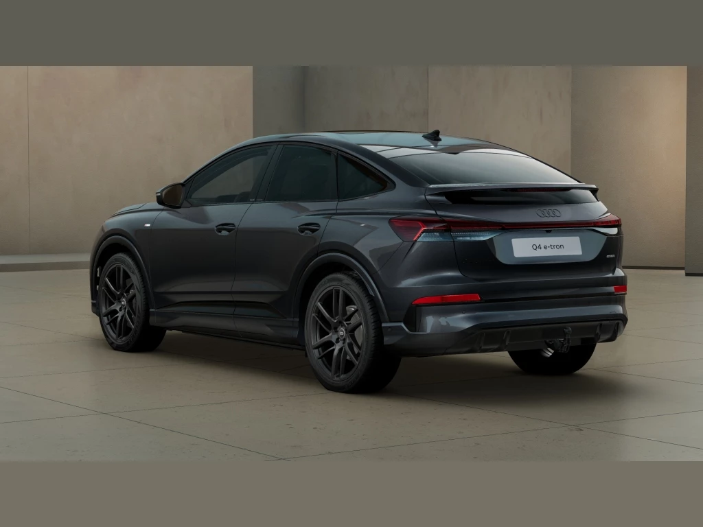 Audi Q4 Sportback e-tron quattro S line Tech pro Pano Matrix