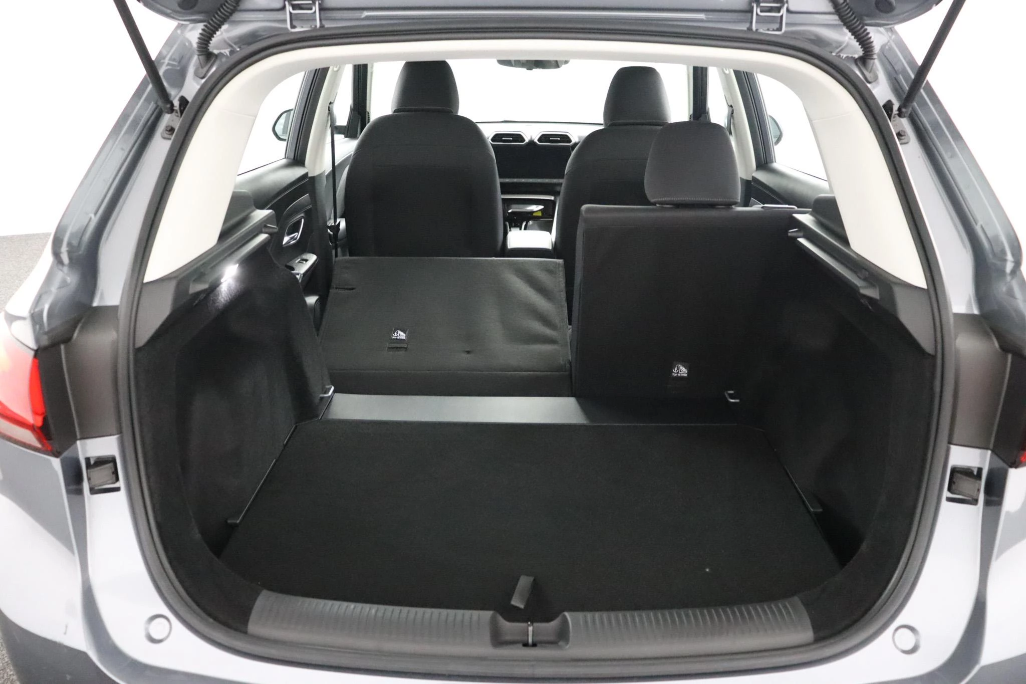 MG ZS 1.5 Hybrid+ Standard