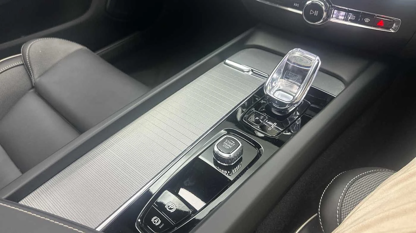 Volvo-V60-image-23