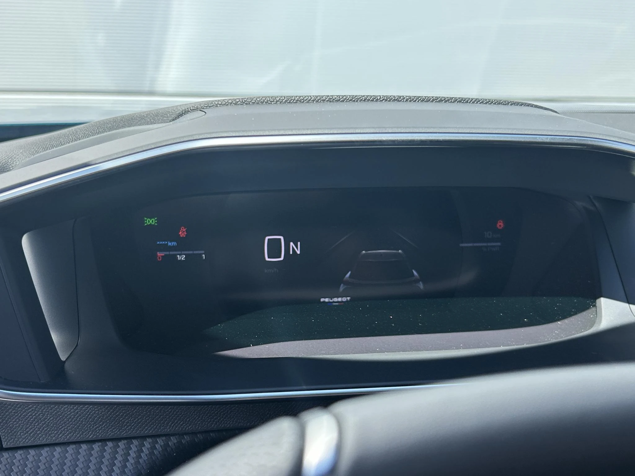 Peugeot-2008-image-11