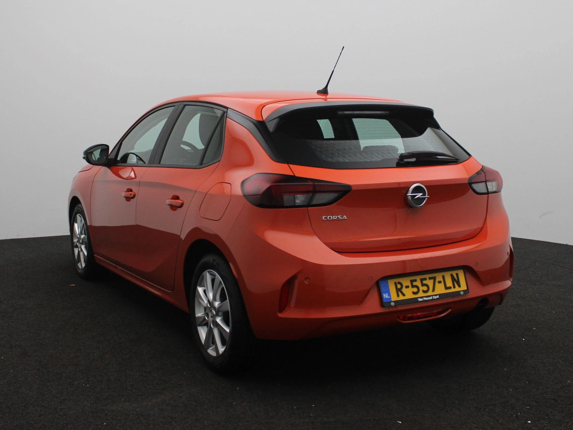 Opel-Corsa-image-1