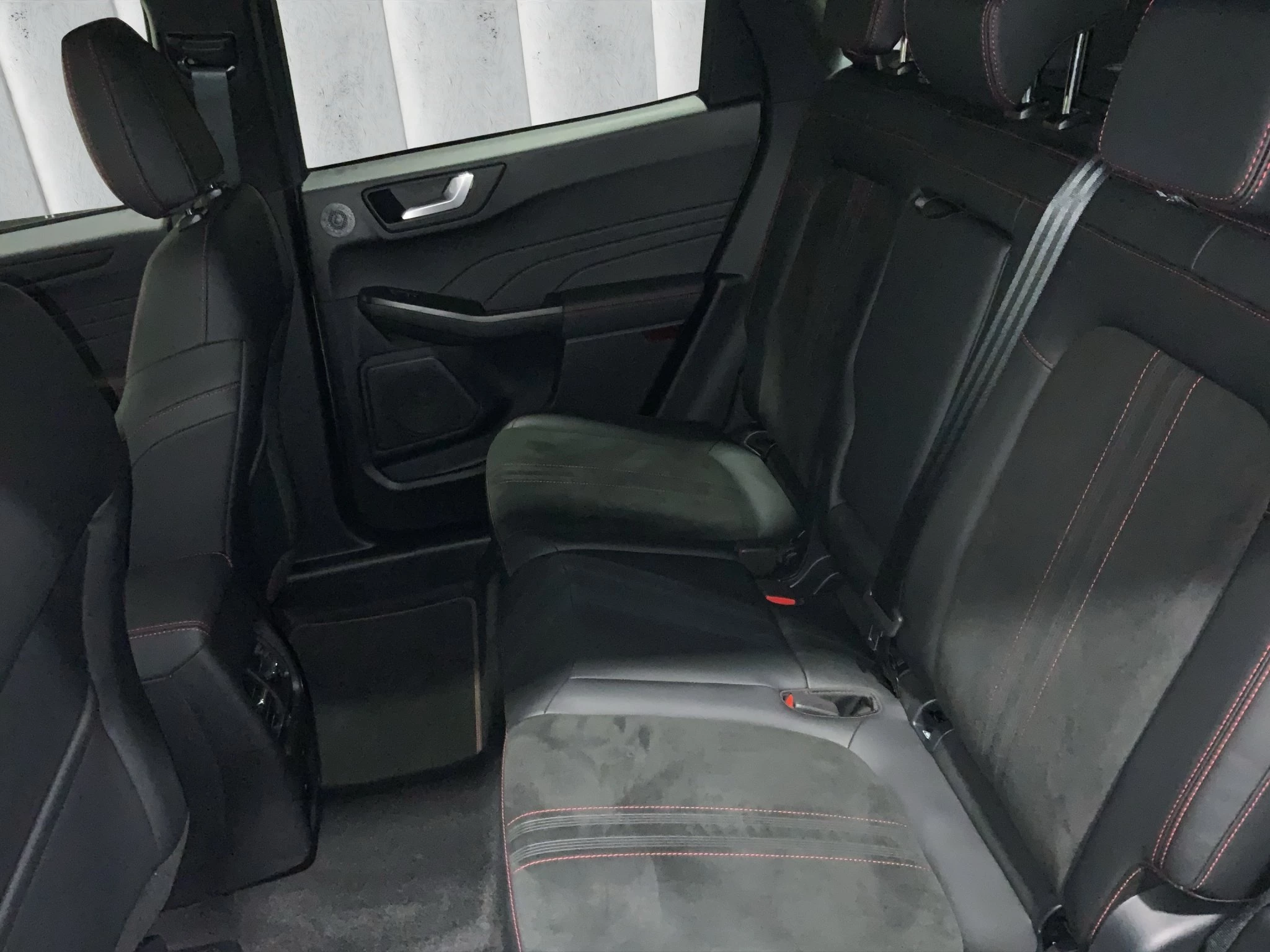 Ford Kuga ST-Line X Aut.*360GRAD*LED-MATRIX*NAVI*GRA*WINTER-PKT.