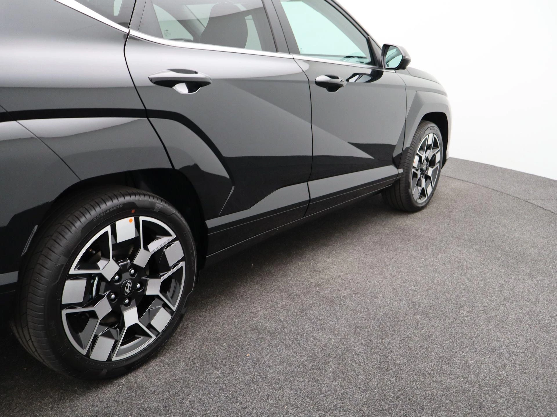 Hyundai-Kona-image-44