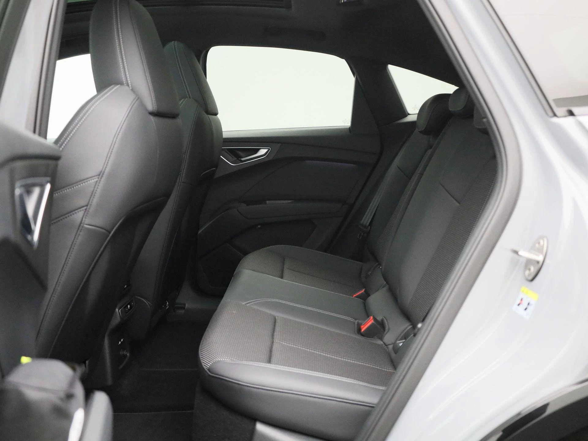 Audi-Q4 Sportback e-tron-image-11