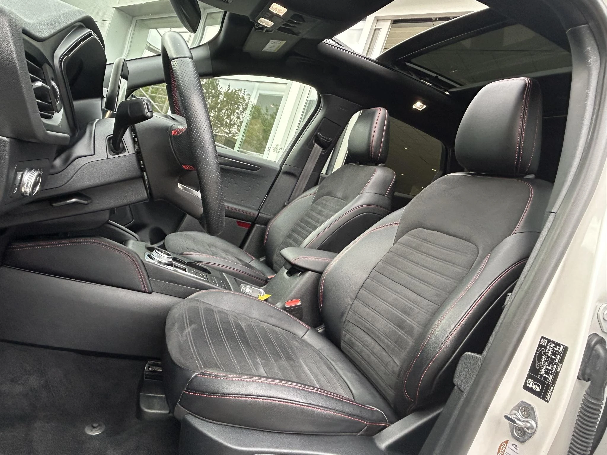 Ford-Kuga-image-9