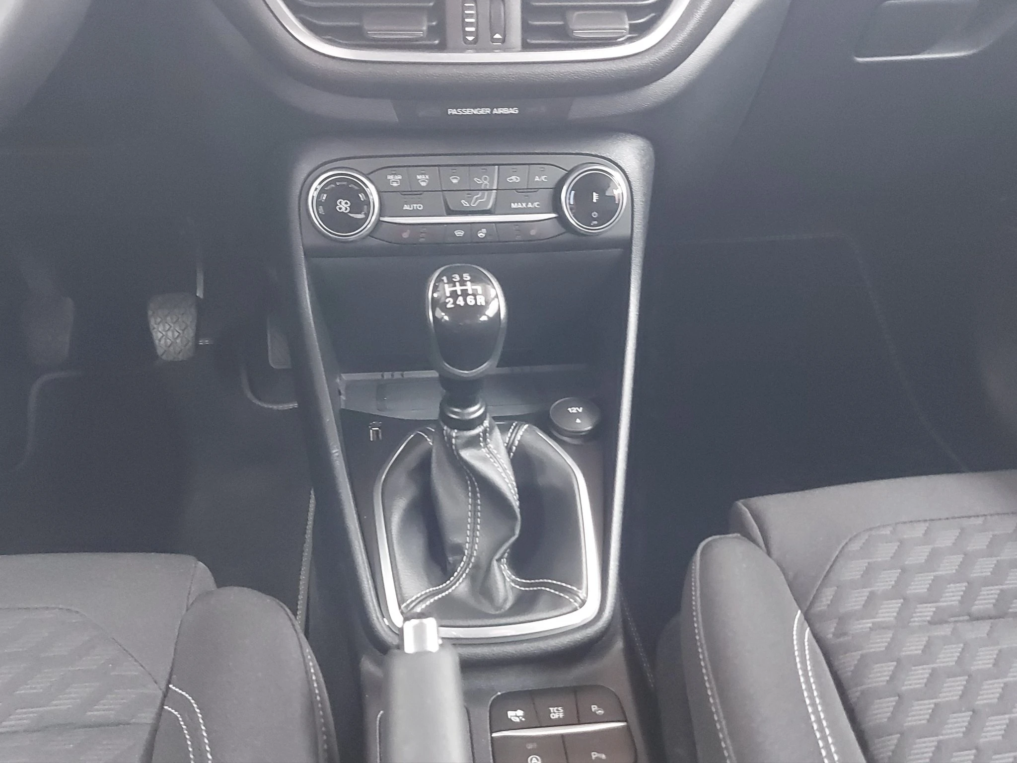 Ford-Fiesta-image-13
