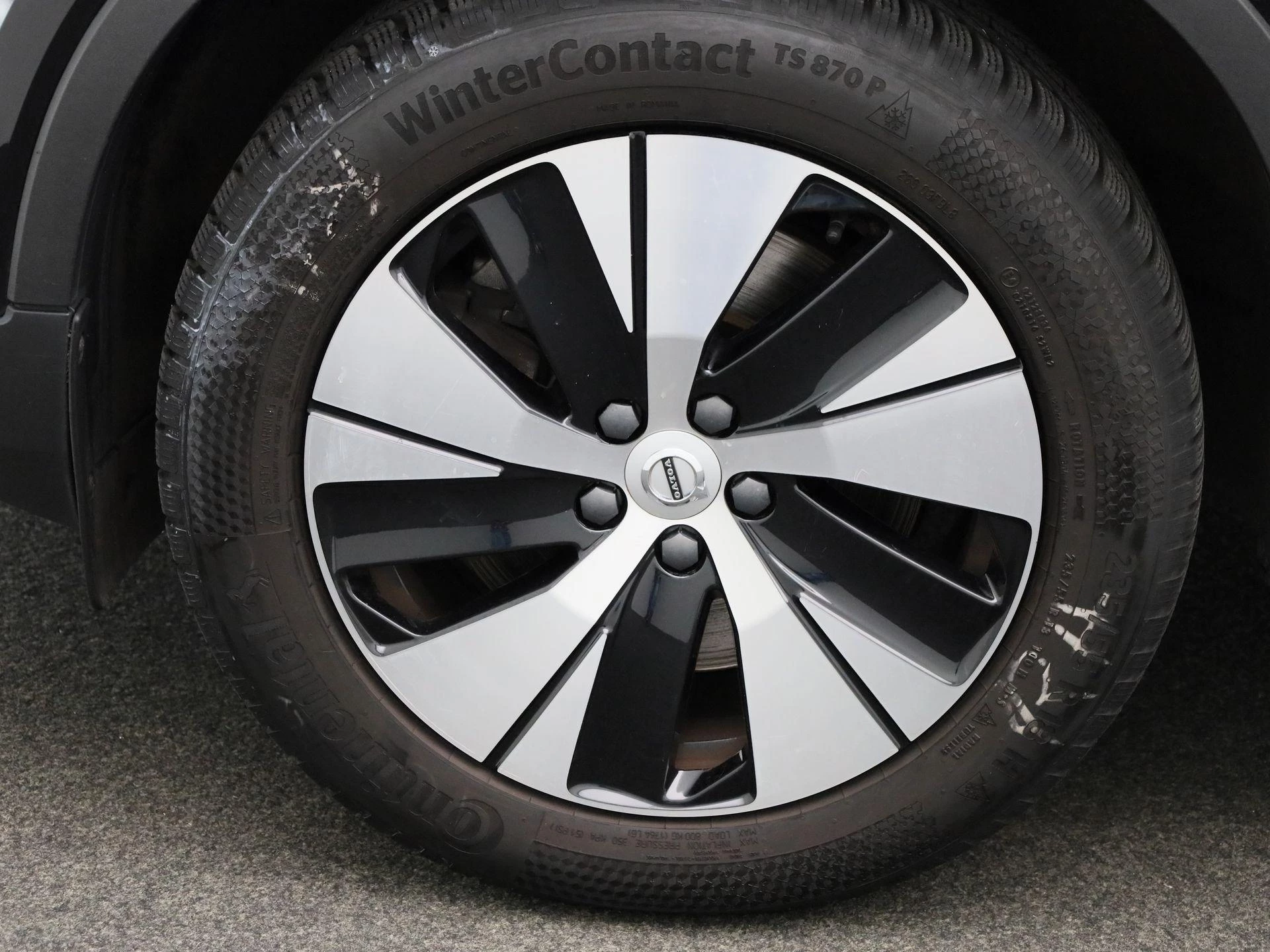 Volvo-XC40-image-14