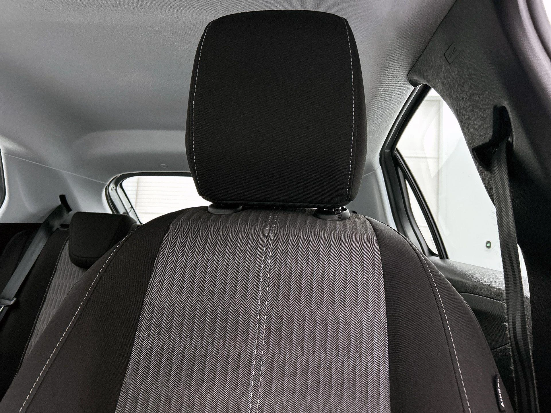 Opel-Corsa-image-10