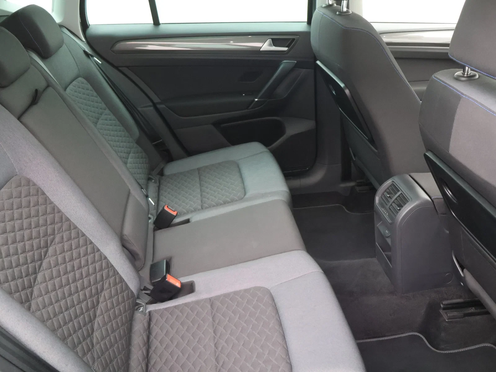 Volkswagen Golf Sportsvan Golf Sportsvan JOIN 1.5TSI 130PK *PANODAK*NAVI*CAMERA*ACC*PDC*BLTH*...*