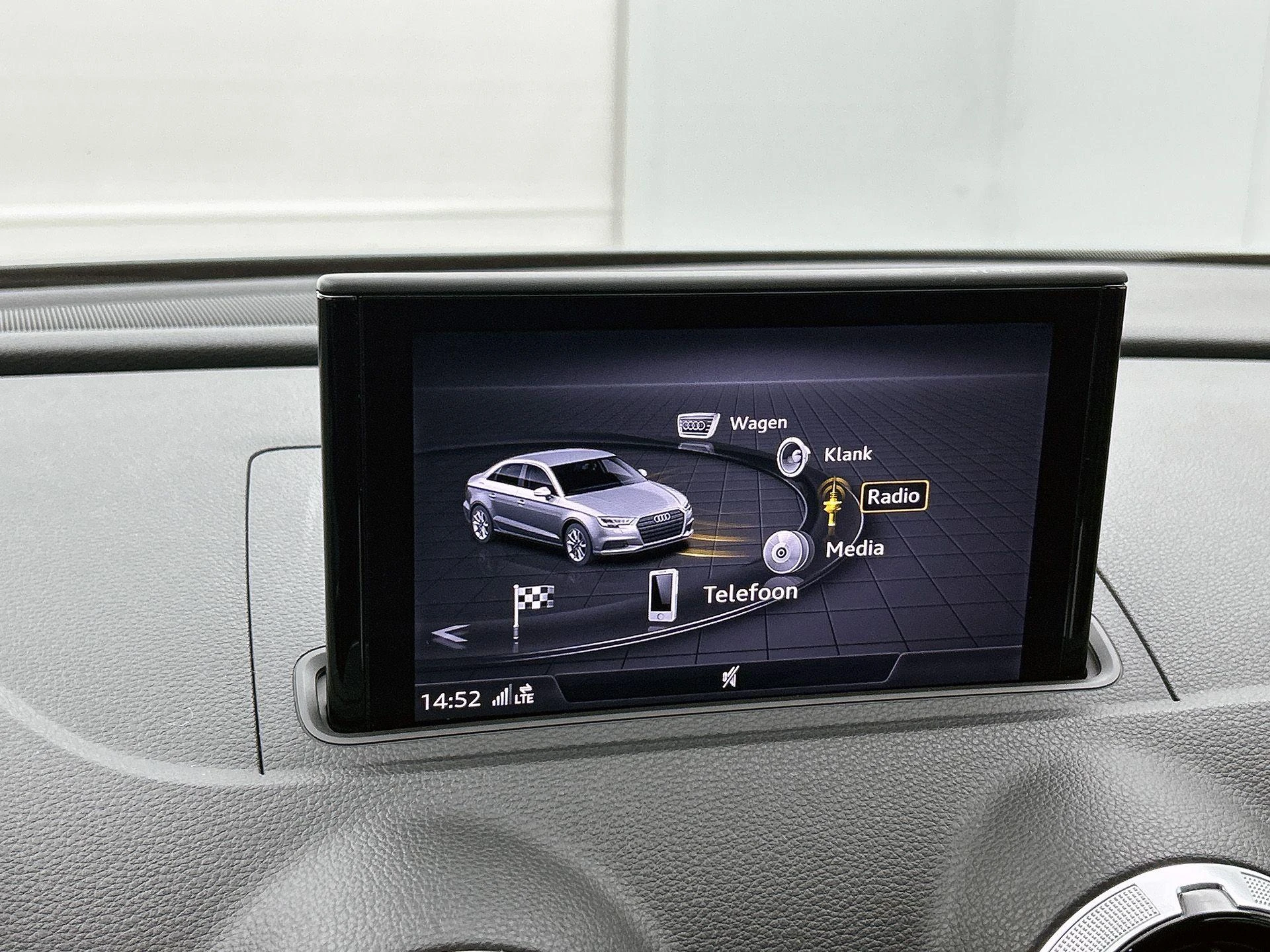 Audi-A3-image-6