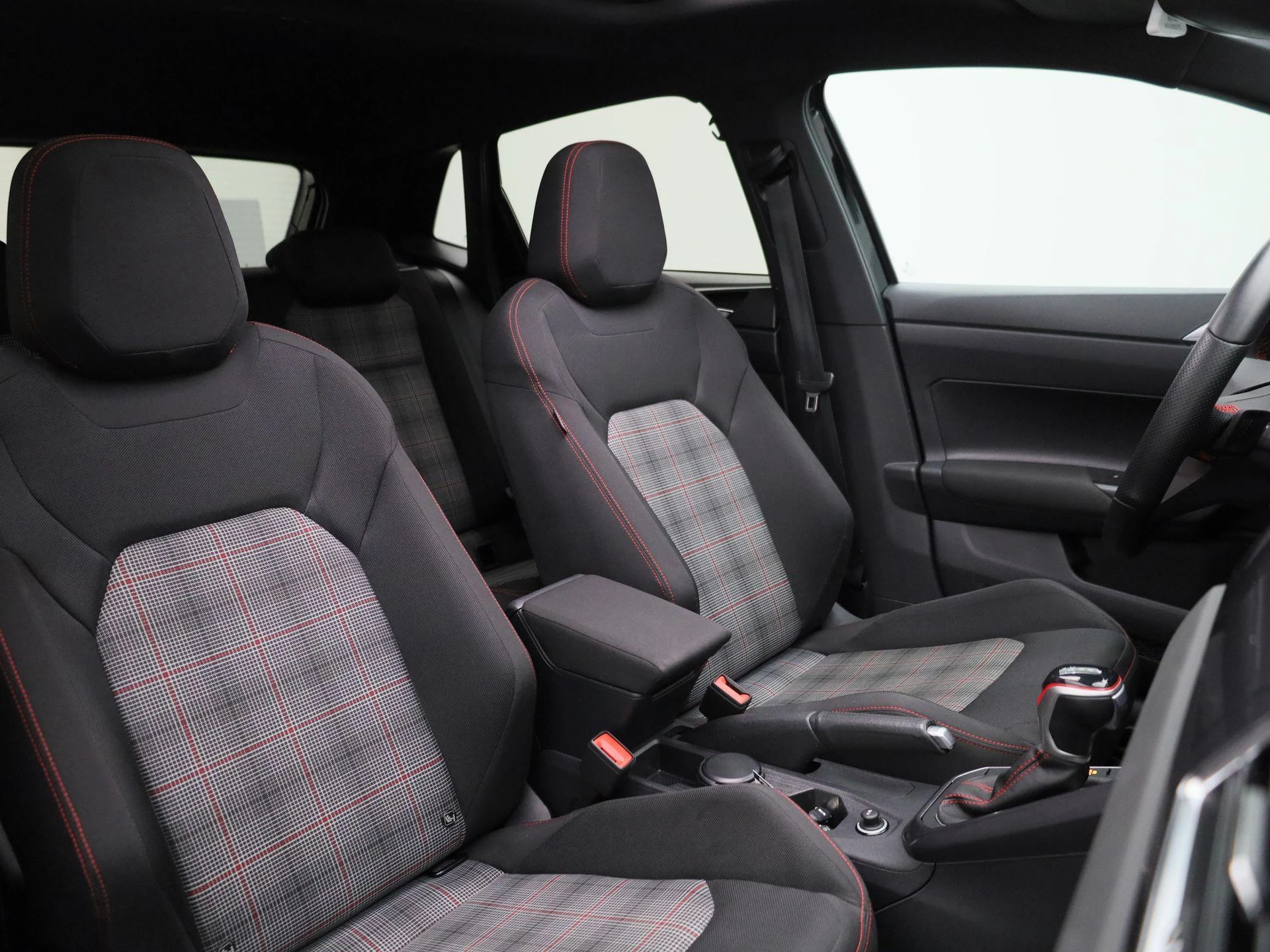 Volkswagen Polo 2.0 TSI GTI