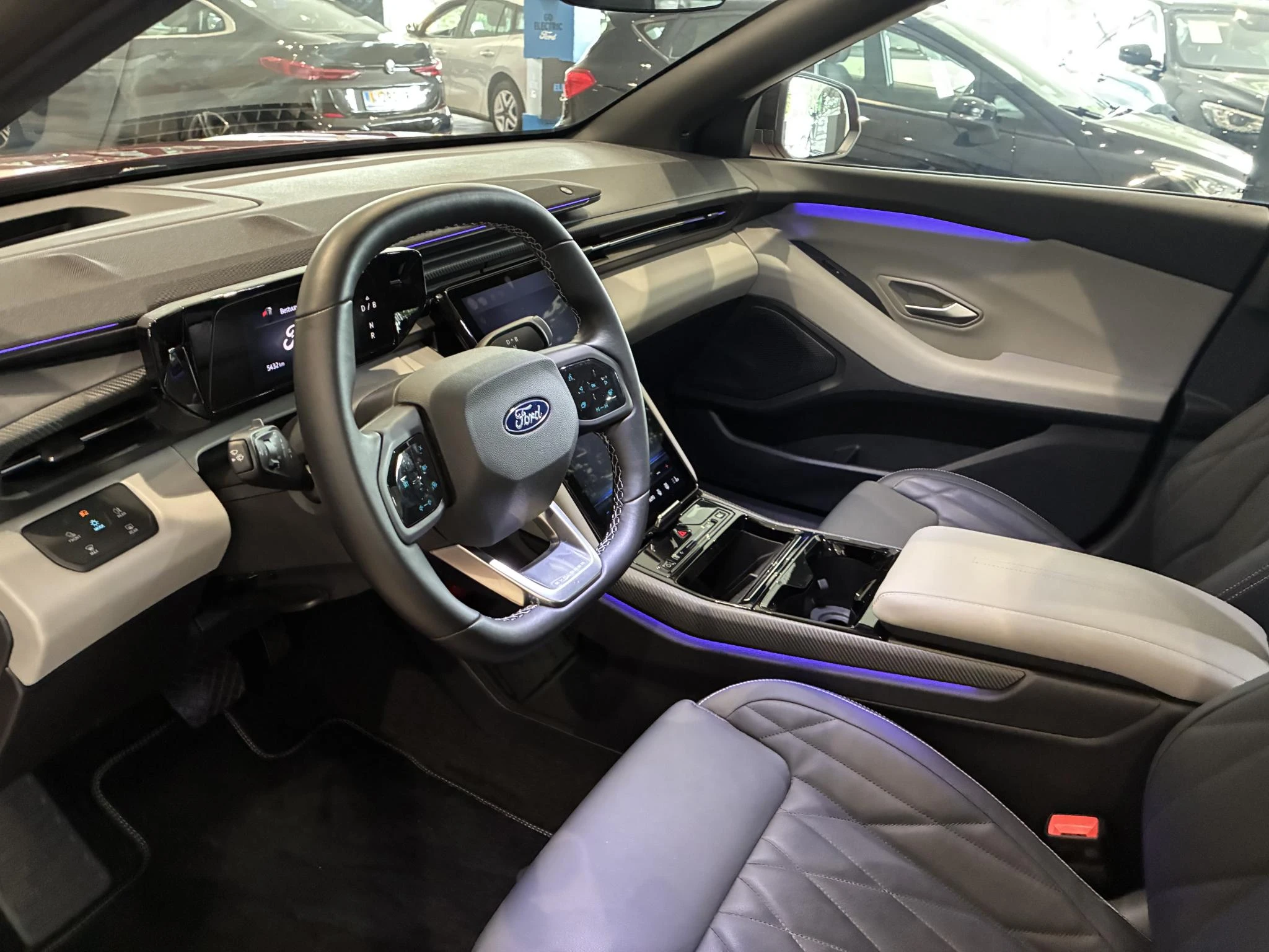 Ford-Explorer-image-12