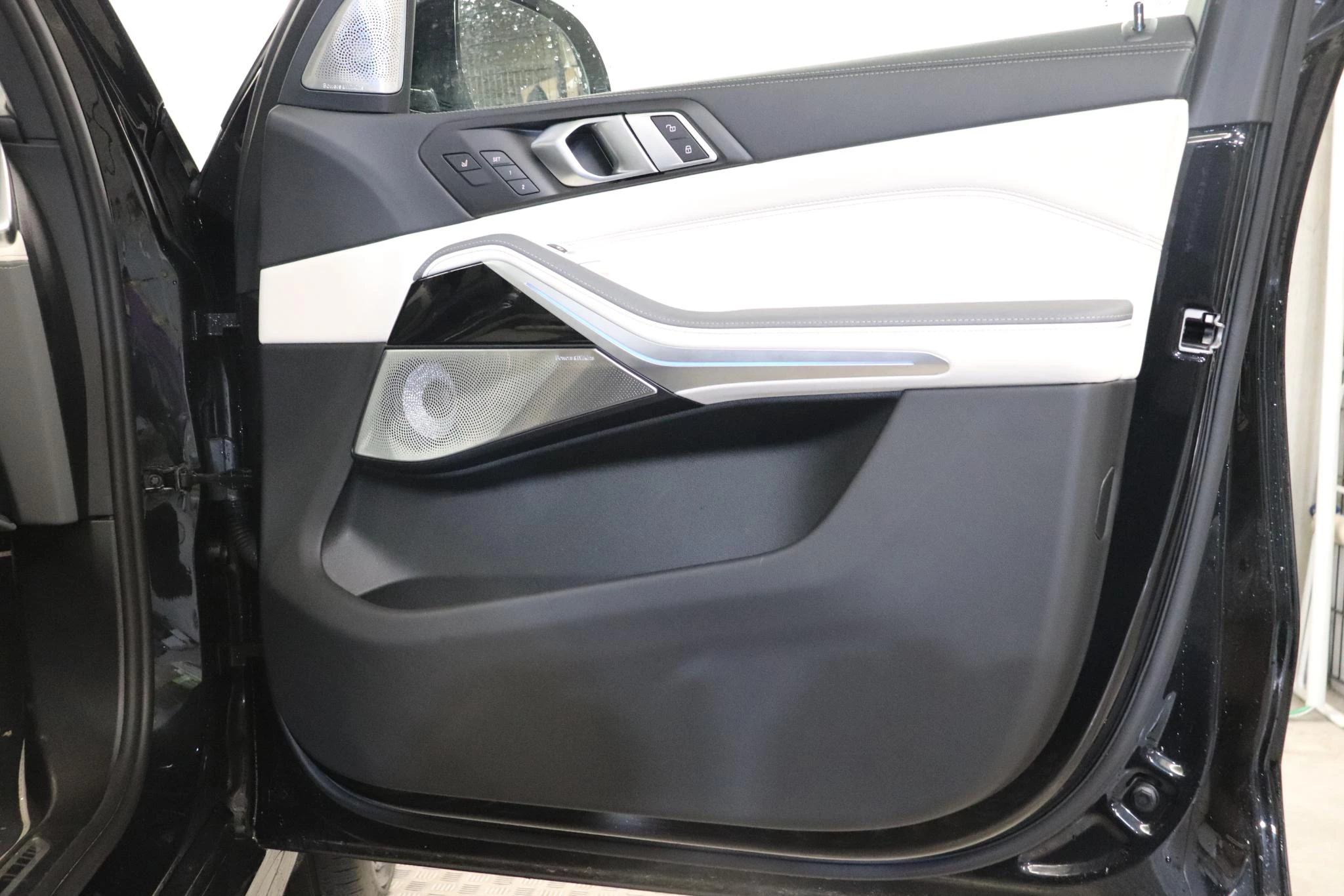 BMW X5 xDrive50e (230kW)