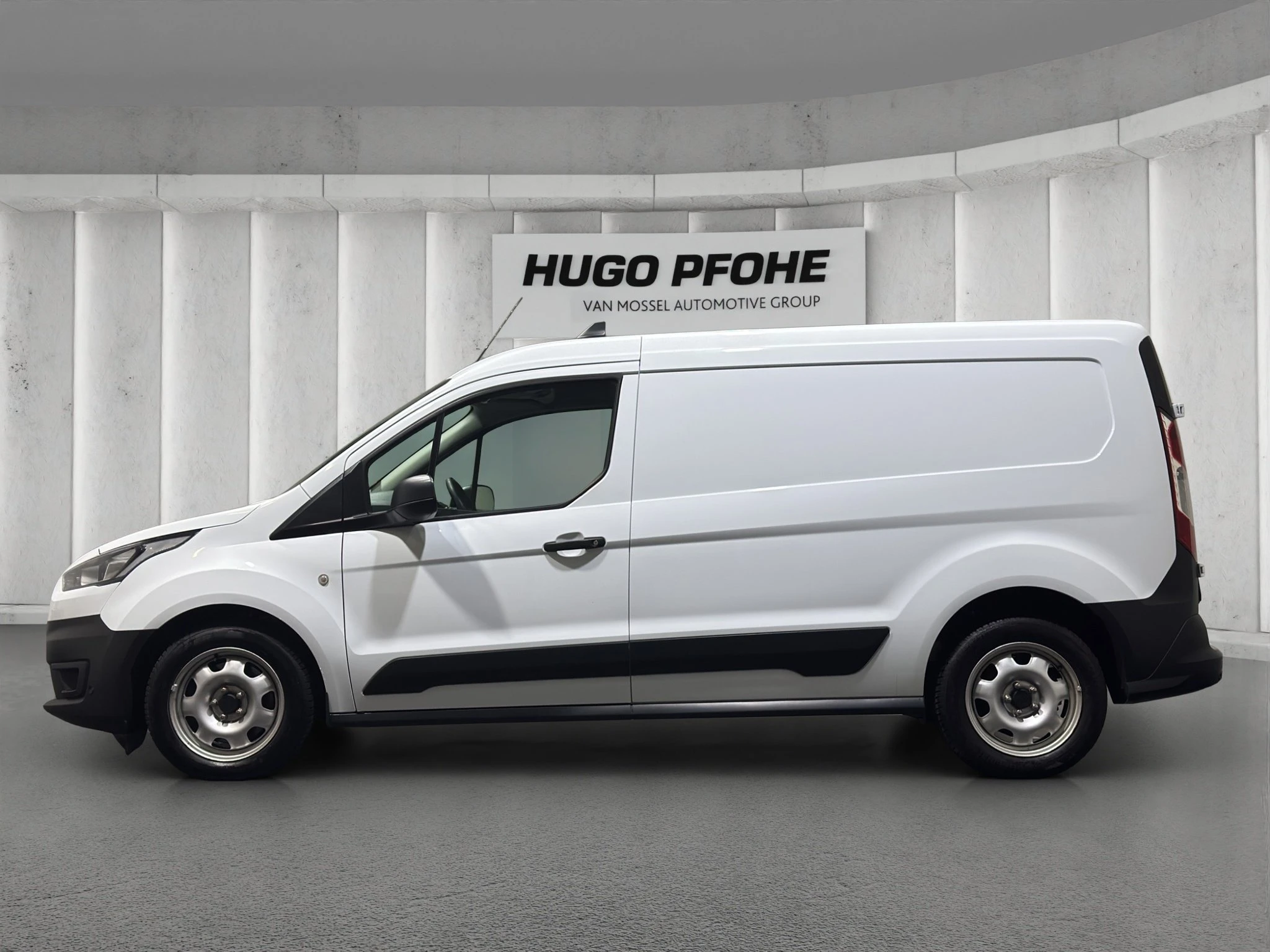 Ford-Transit Connect-image-1