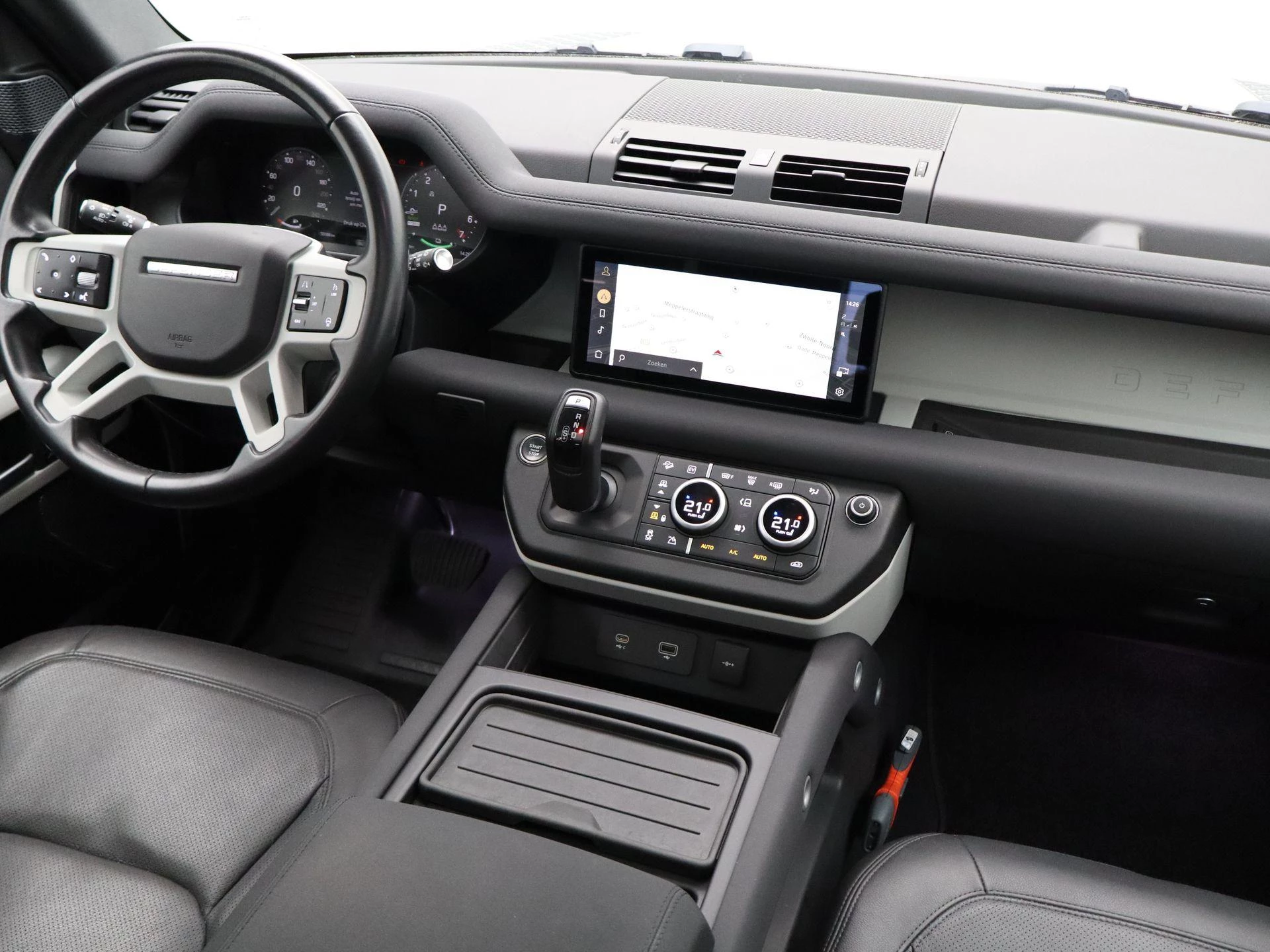 Land Rover Defender 110 P400e XS Edition