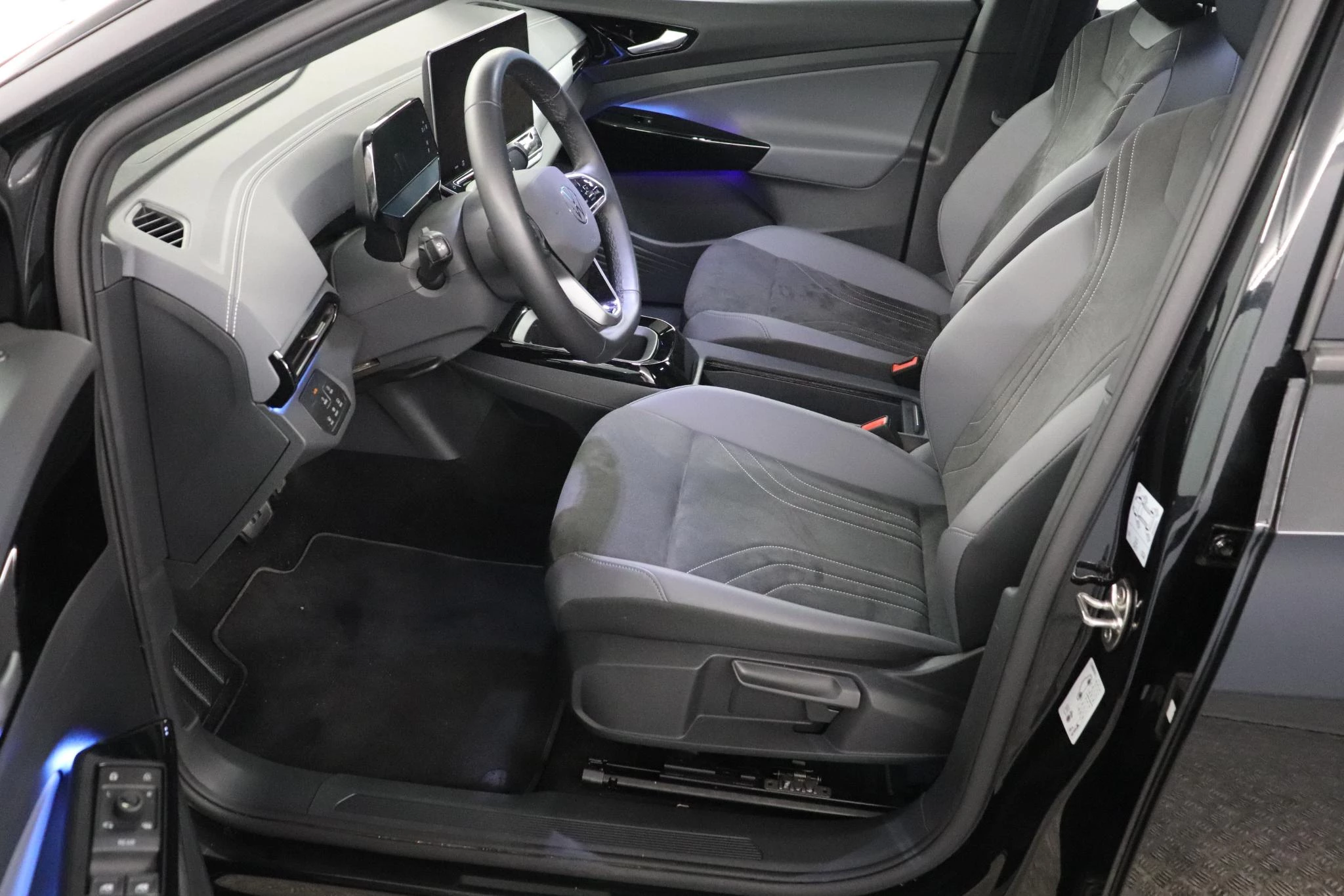 Volkswagen ID.4 77kWh 210kW Pro Business