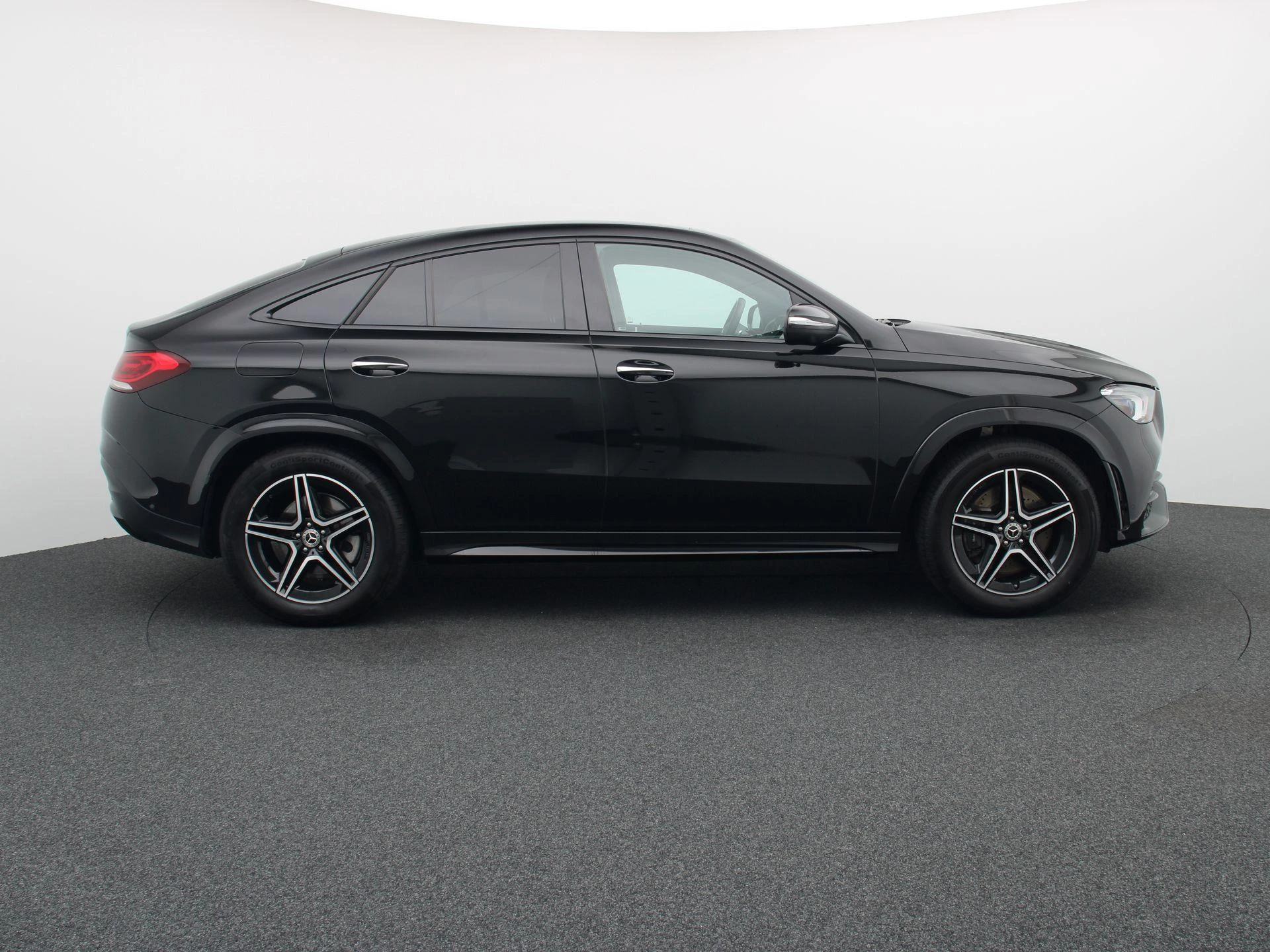 Mercedes-Benz-GLE-image-5